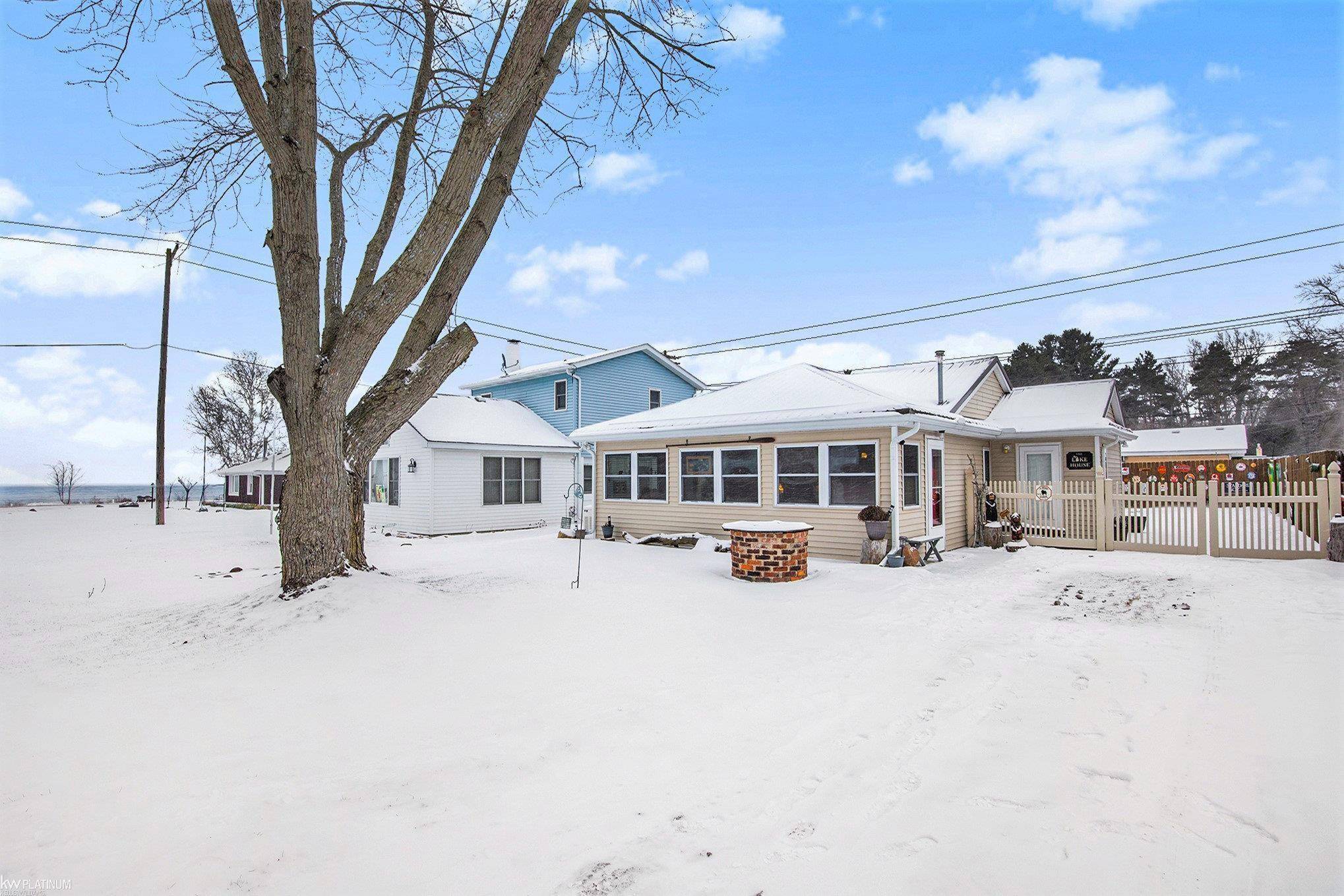 Deckerville, MI 48427,6406 Brookside