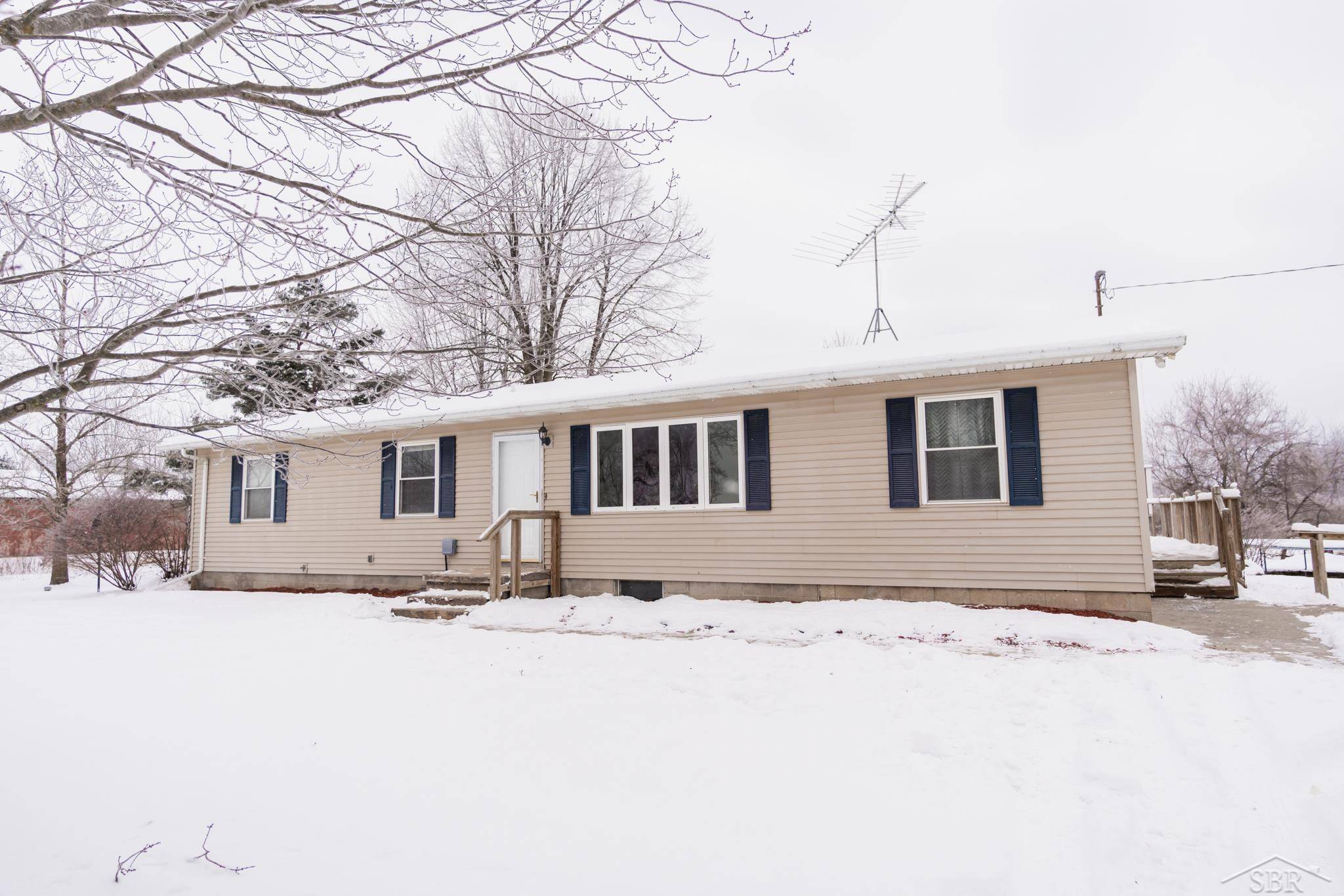 Coleman, MI 48618,5944 W Weinert Road