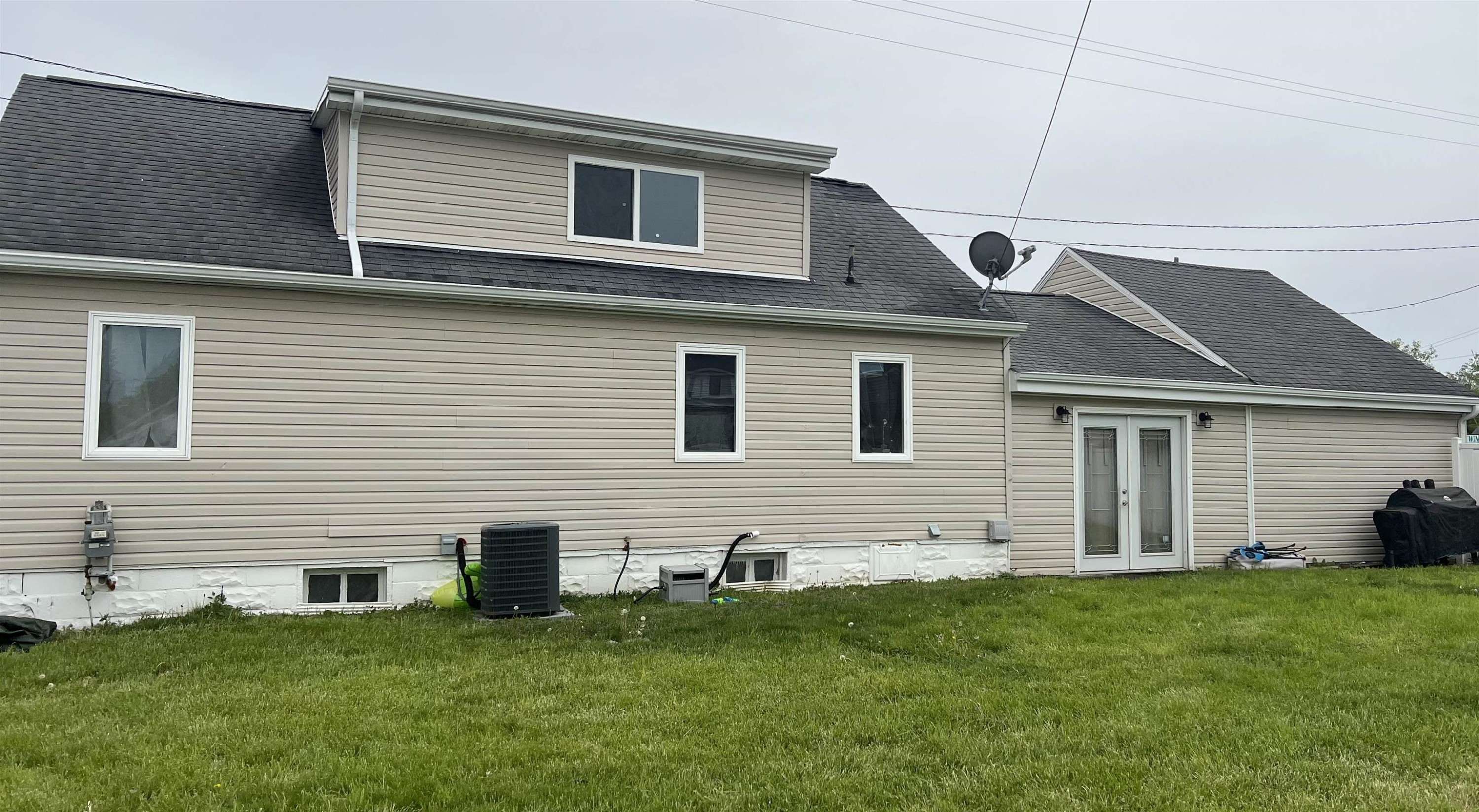 New Lothrop, MI 48460,8017 S Saginaw Street