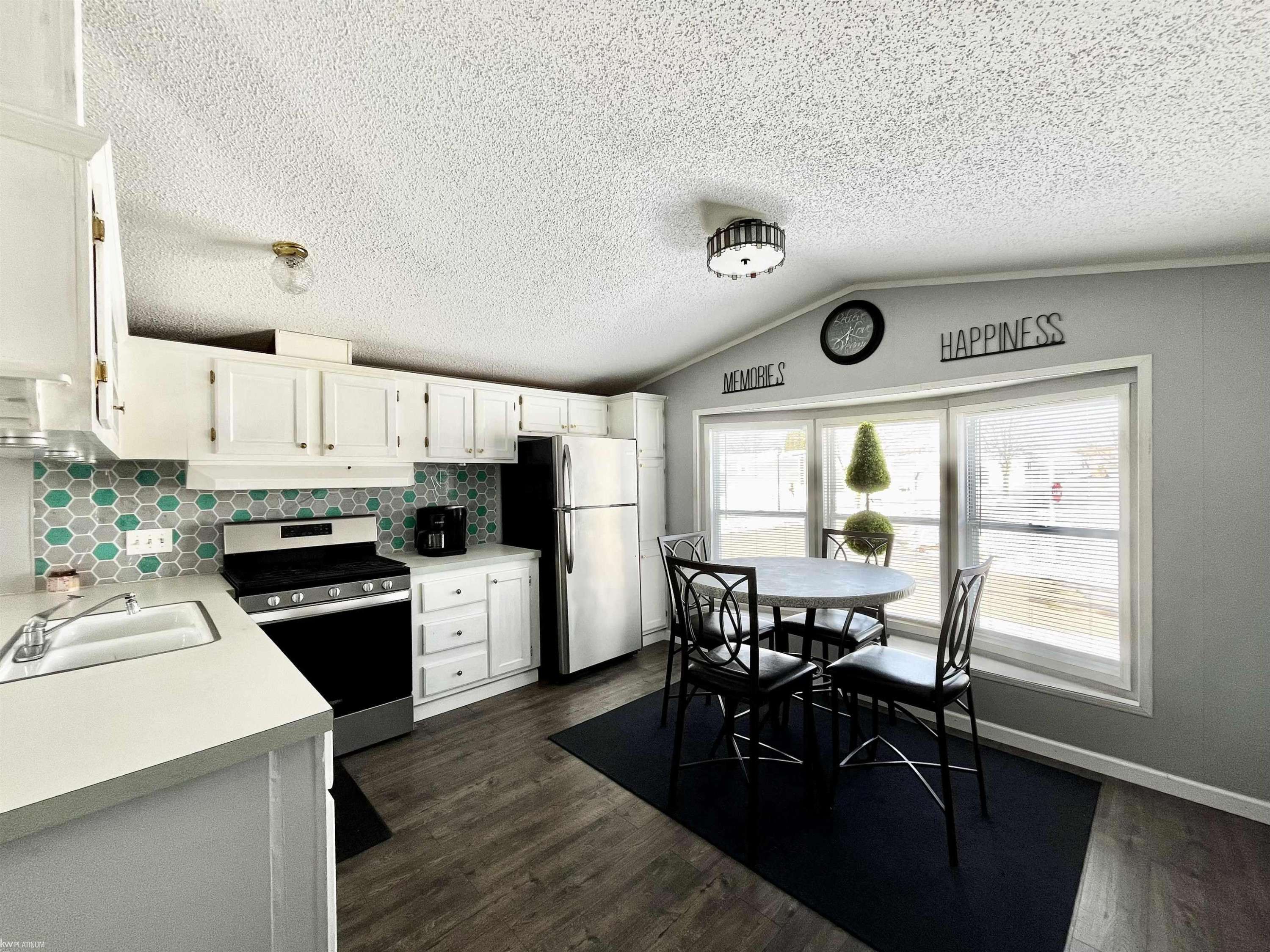 Sterling Heights, MI 48310,5238 Cromwell Court