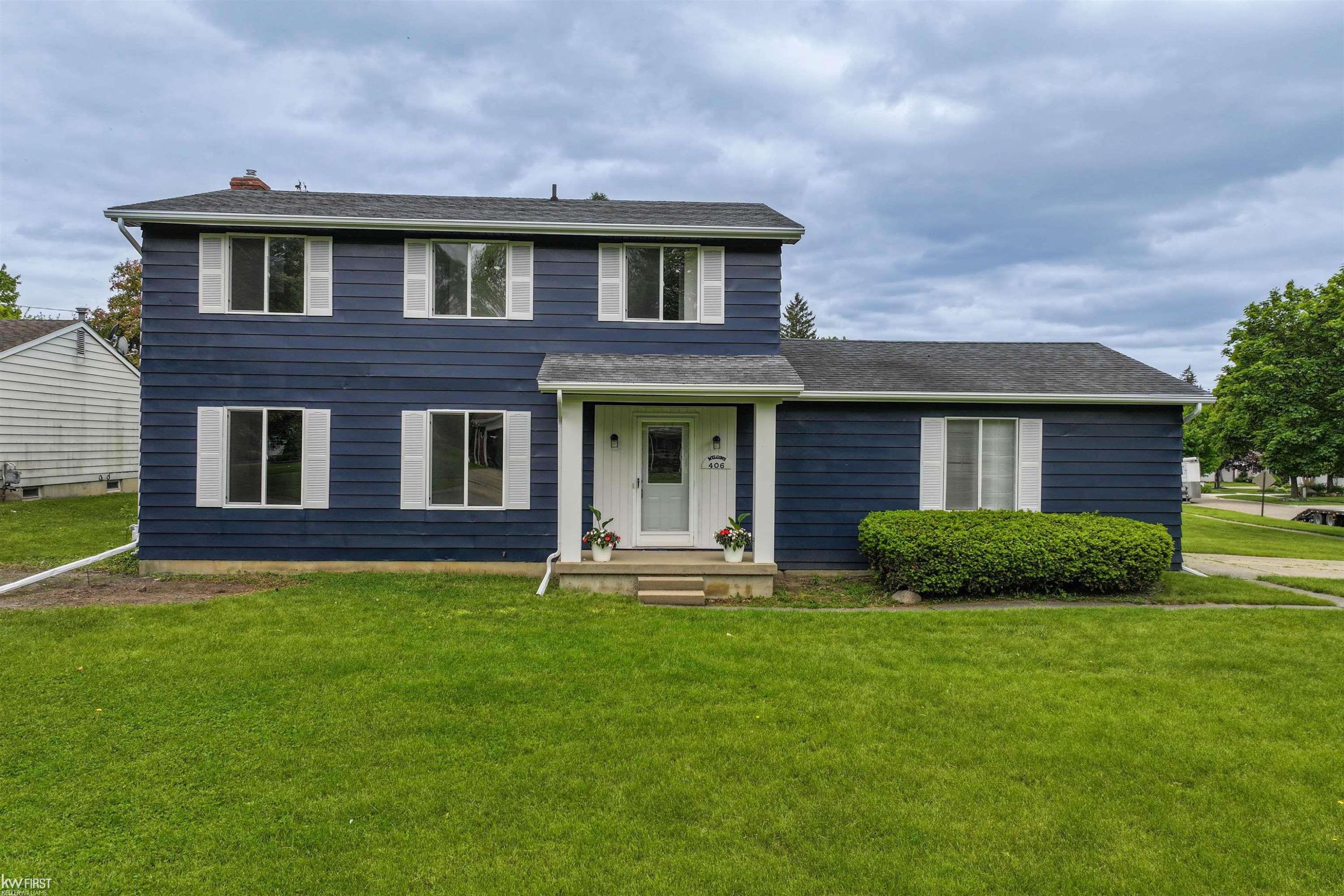 Flushing, MI 48433,406 Windmill Point