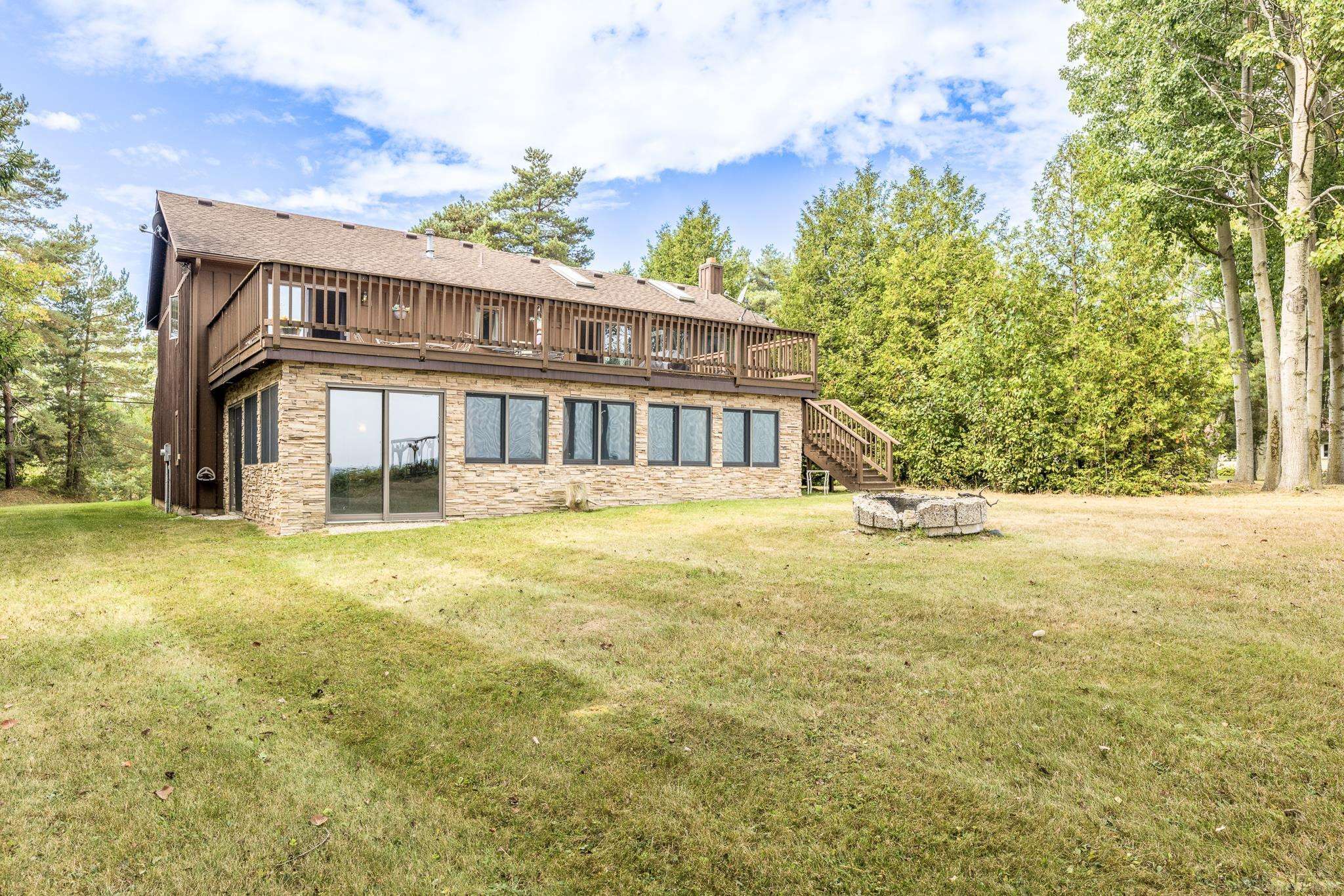 Deckerville, MI 48427,5436 A N Lakeshore Road