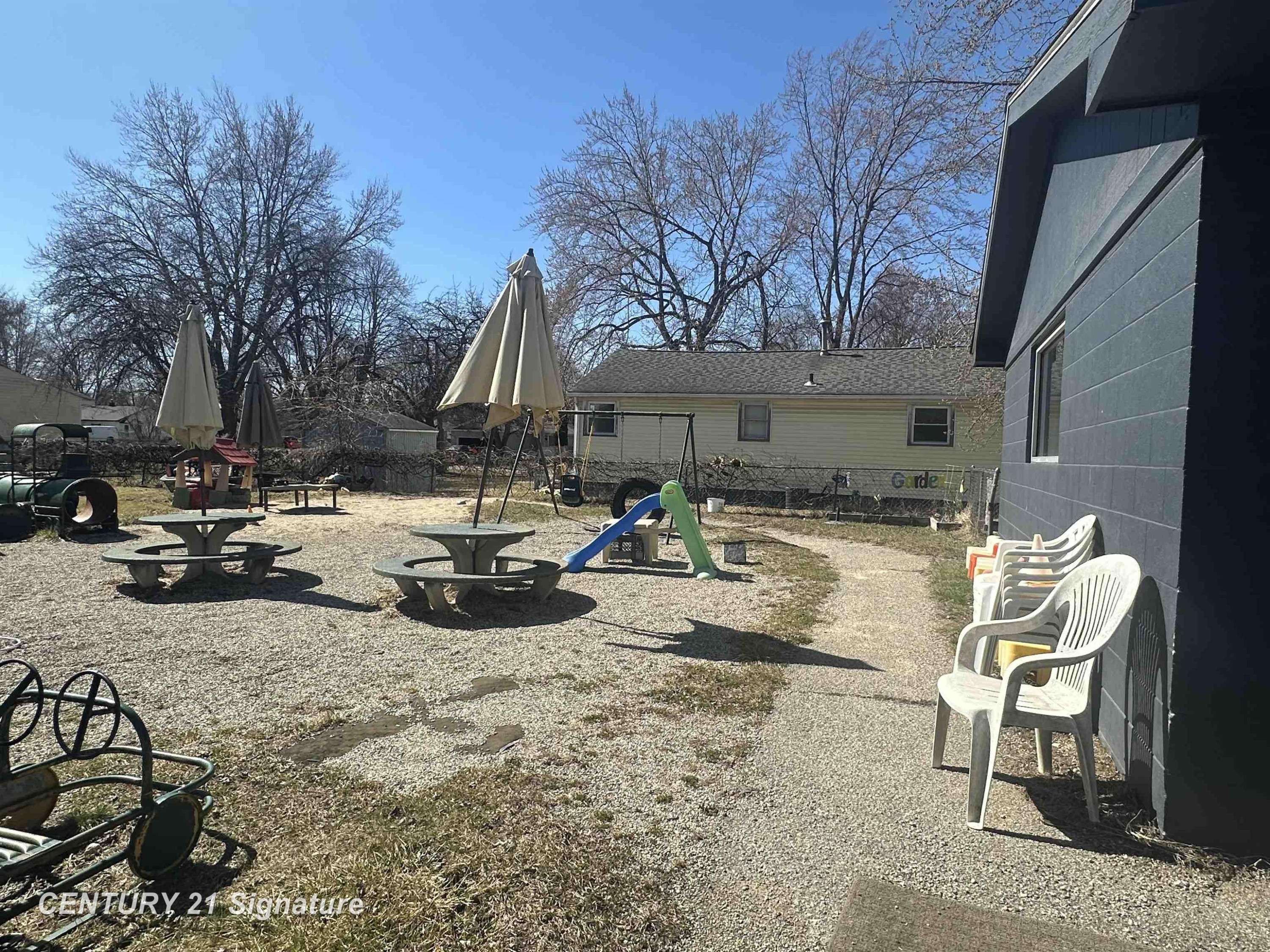 Flint, MI 48532,6155 Corunna Road