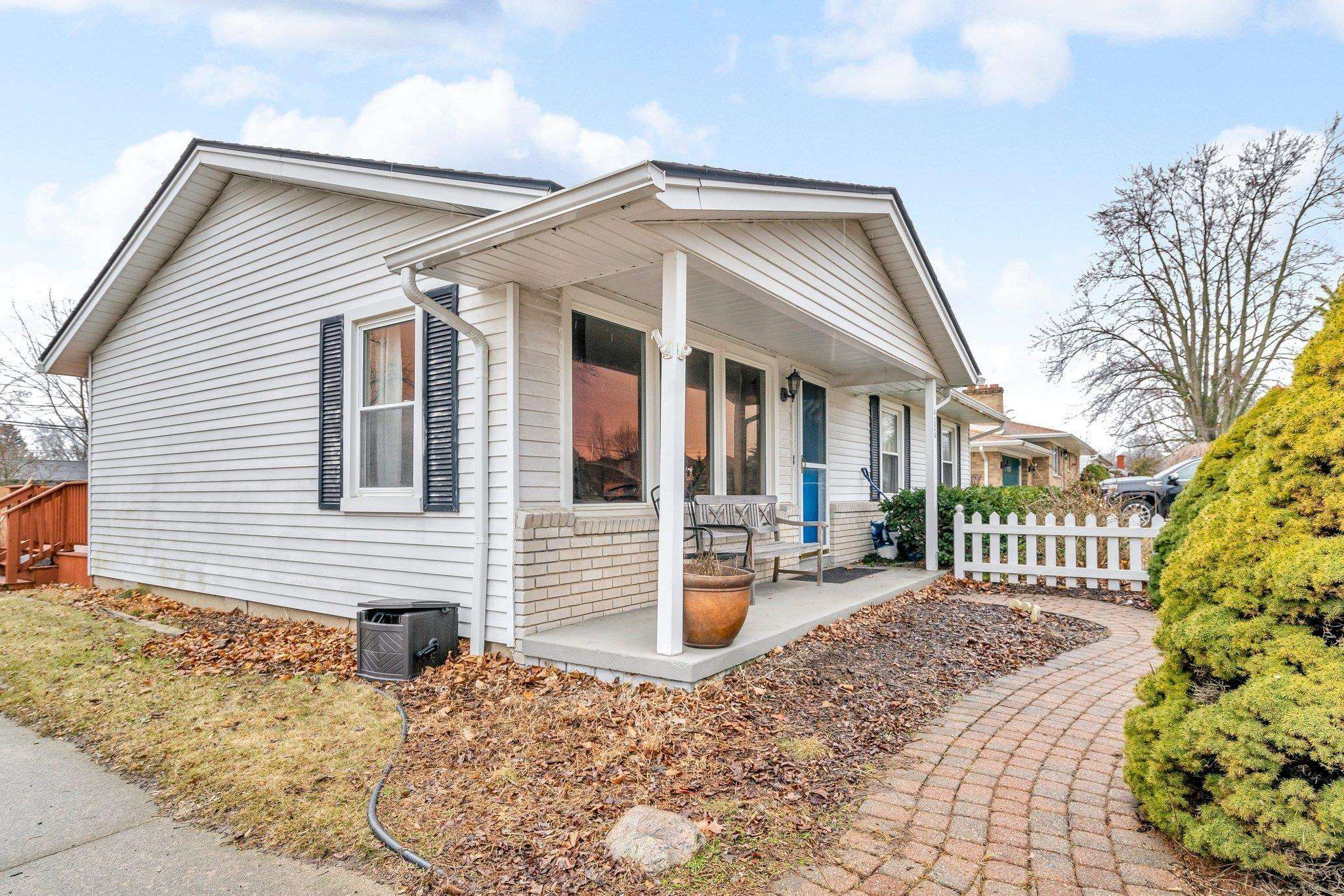 Shelby Twp, MI 48316,4224 23 Mile Road