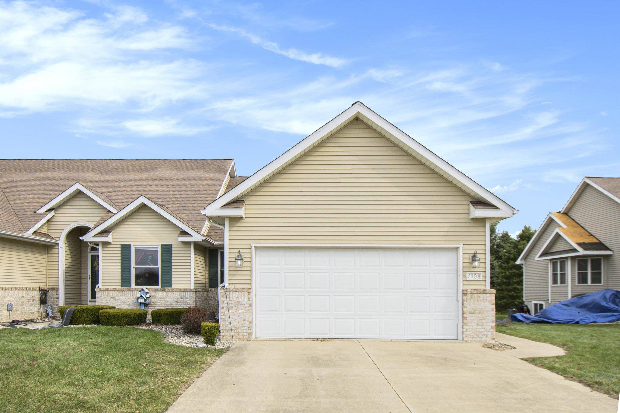 Clio, MI 48420,1308 CARPATHIAN Way