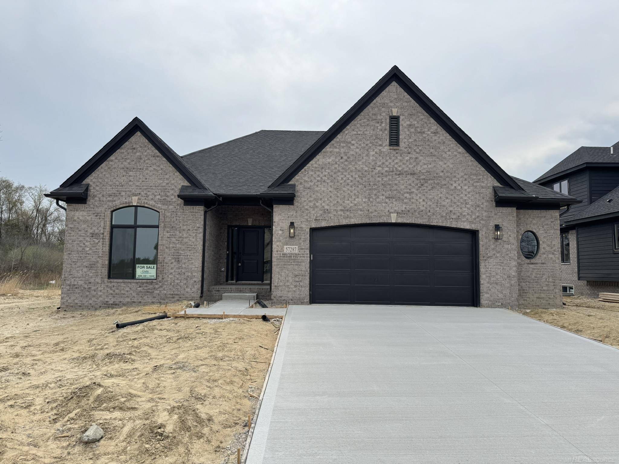 MI,57287 Meadowridge Drive