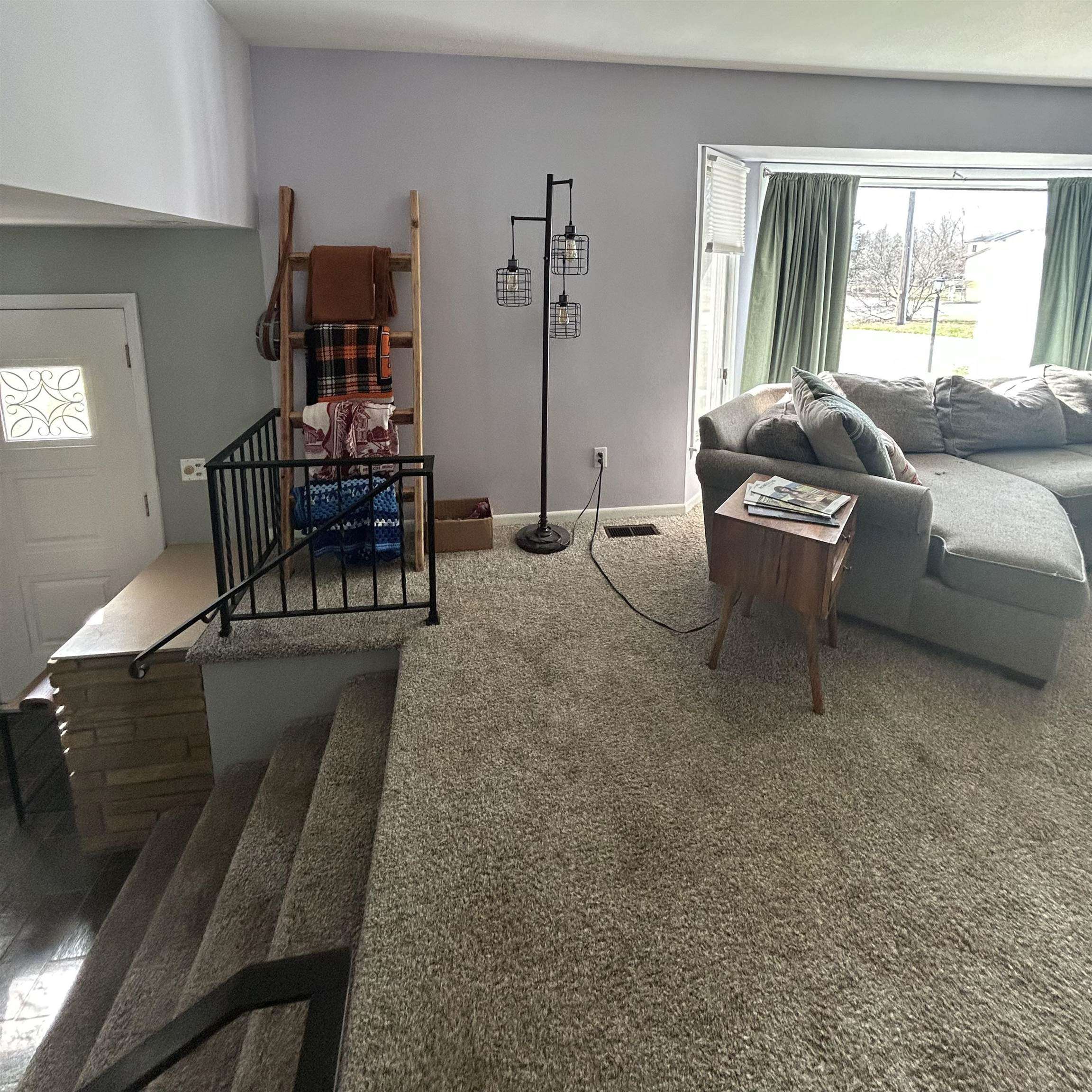 Linden, MI 48451,613 E Rolston
