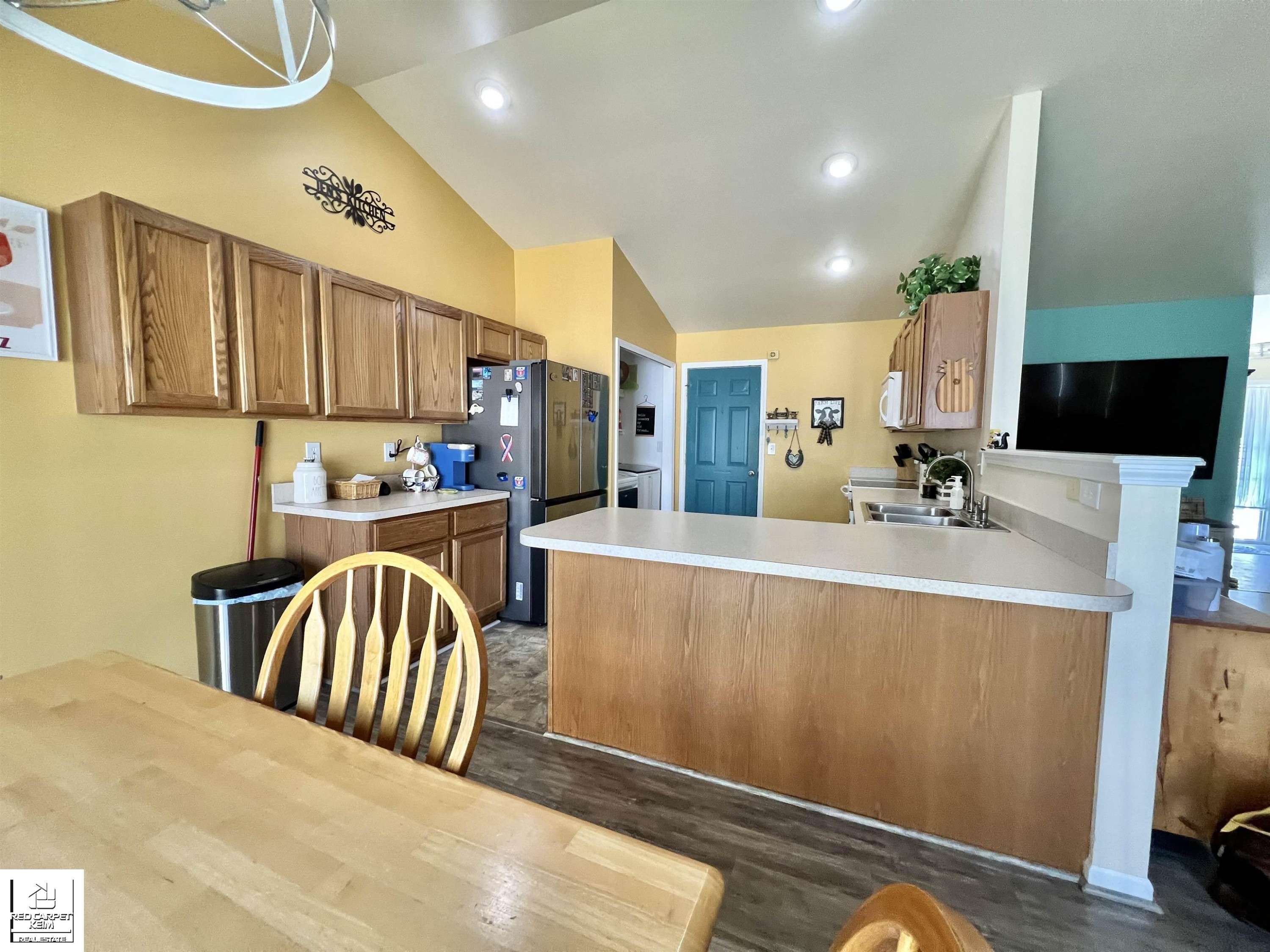 Davison, MI 48423,9304 Orchard Court