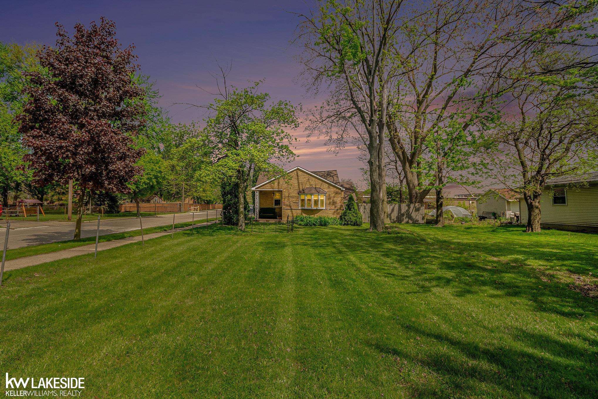 Roseville, MI 48066,30430 Park Street
