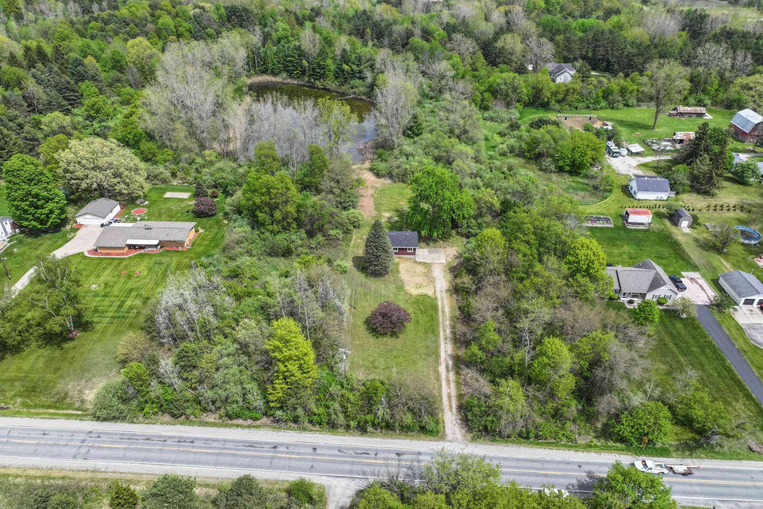 Clio, MI 48420,12076 N Bray Road