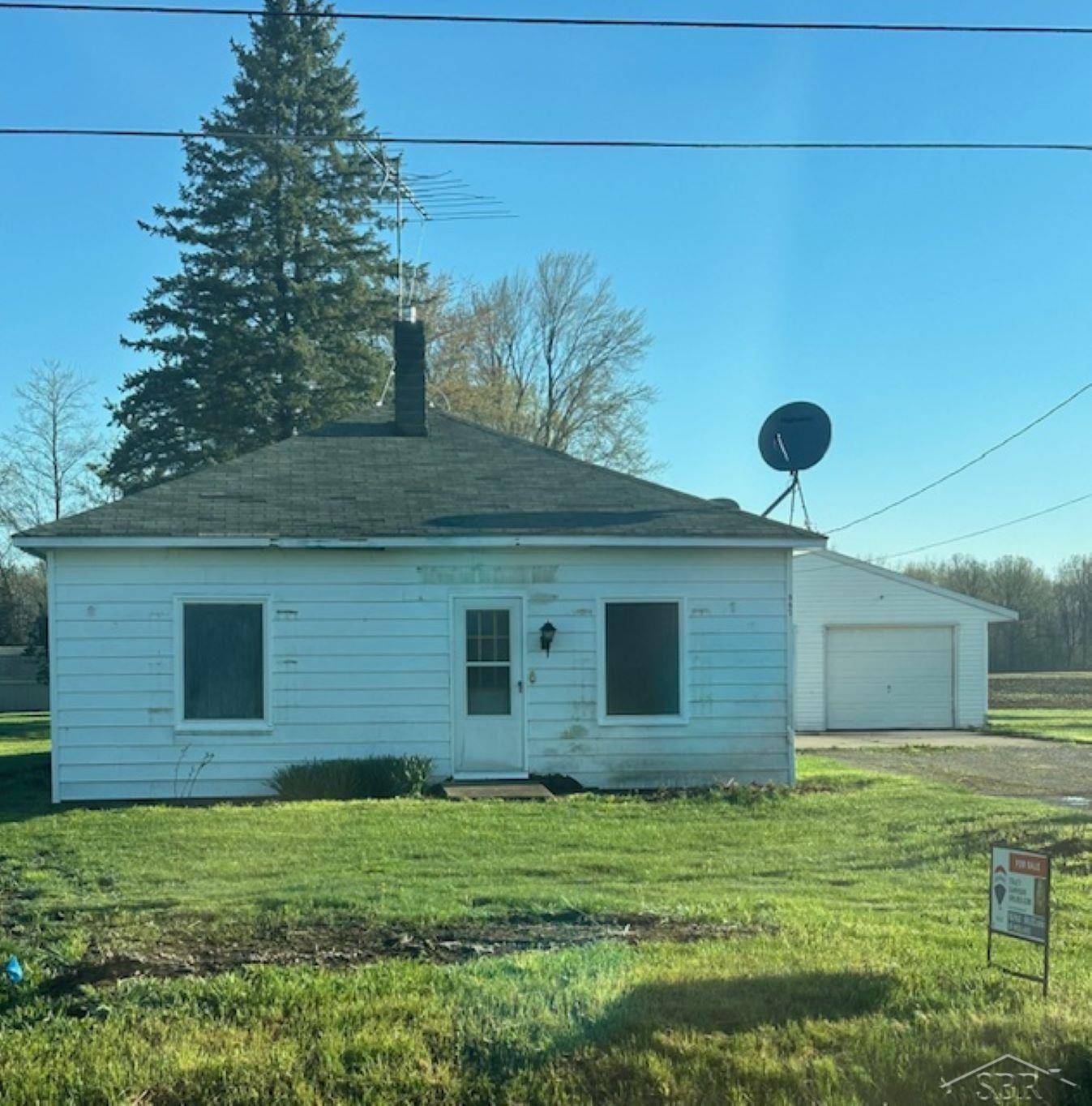 Hope, MI 48628,997 E Shaffer Road