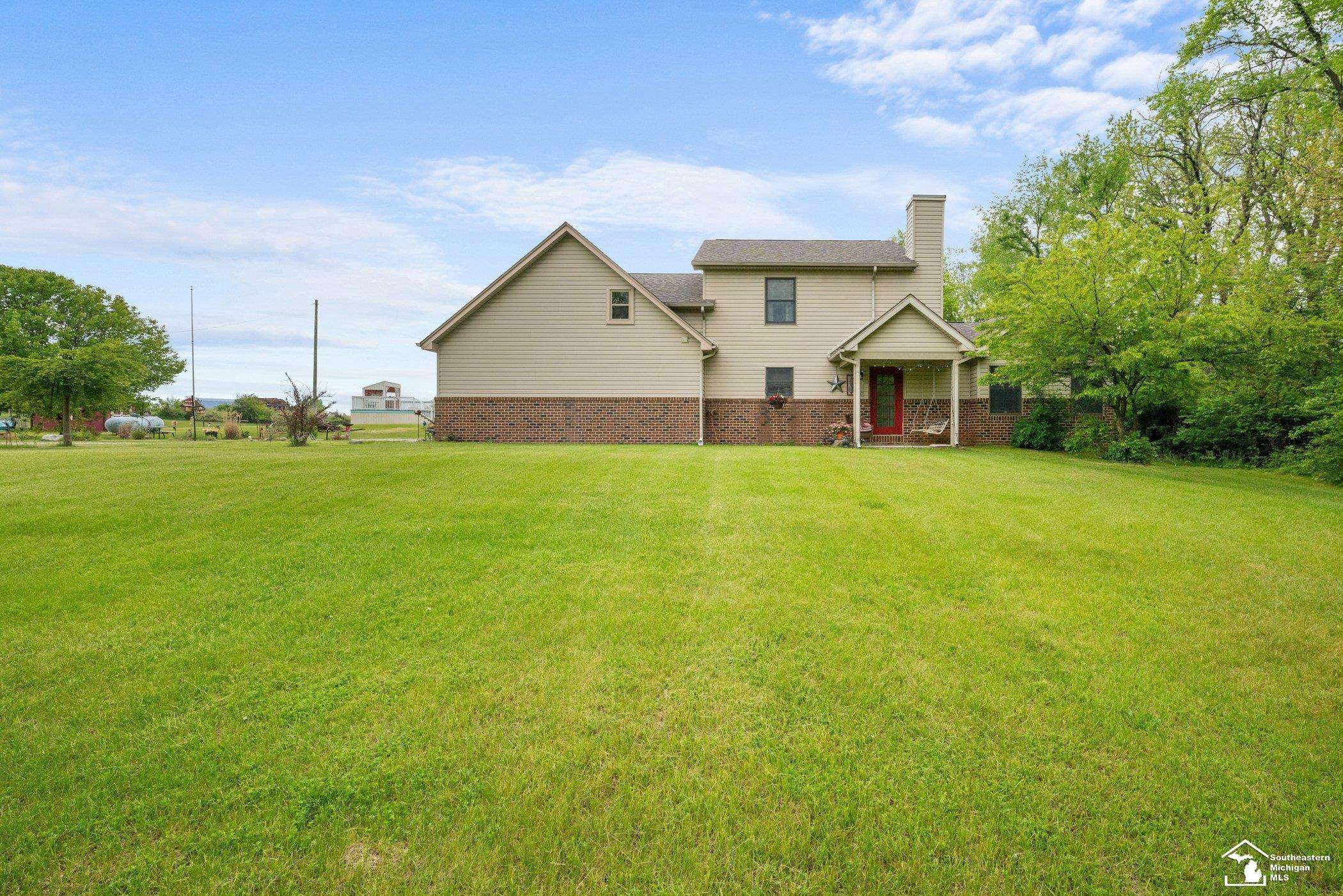 Brooklyn, MI 49230,1268 Maple Ln Lane