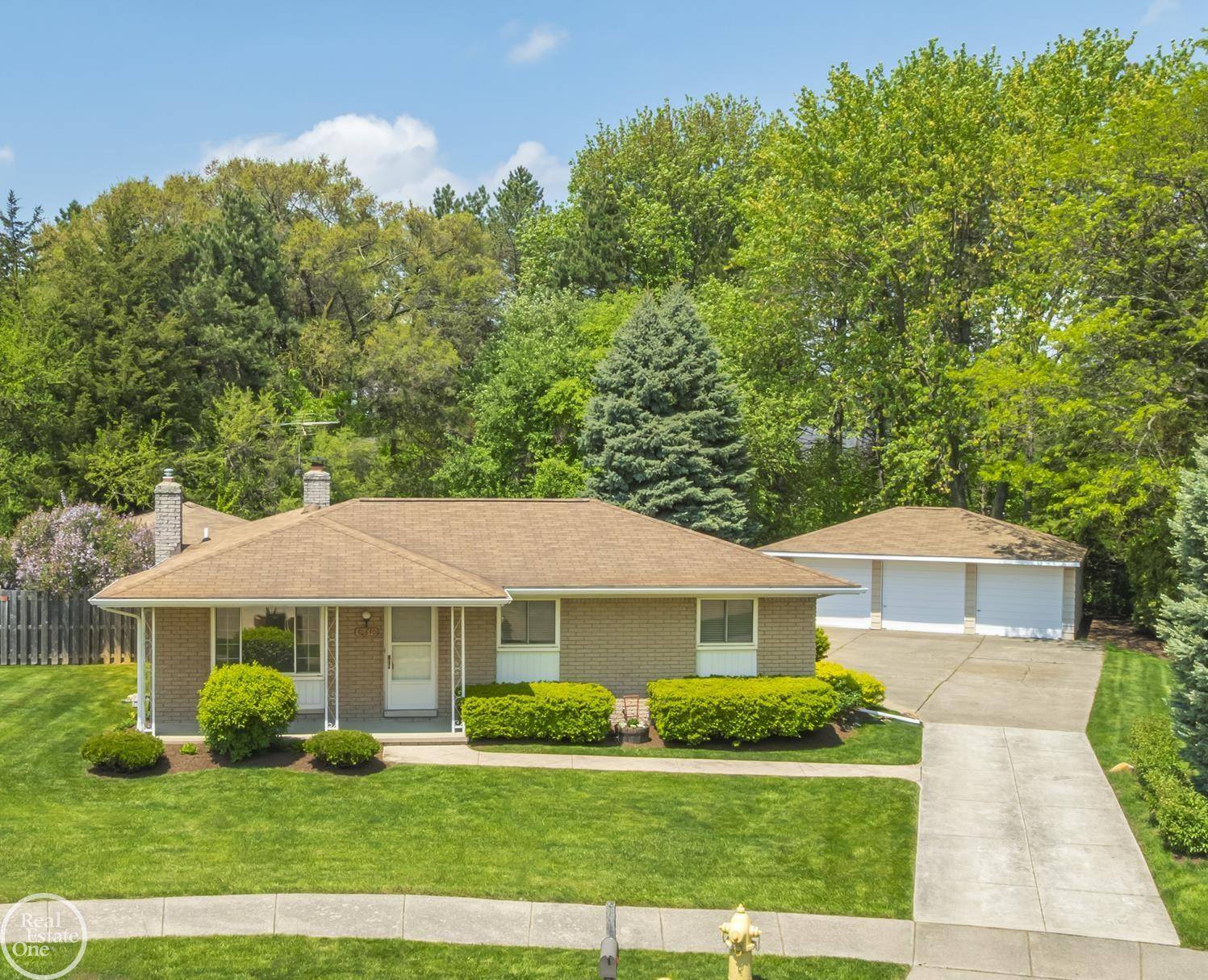 Clinton Twp, MI 48038,40840 Michael Street