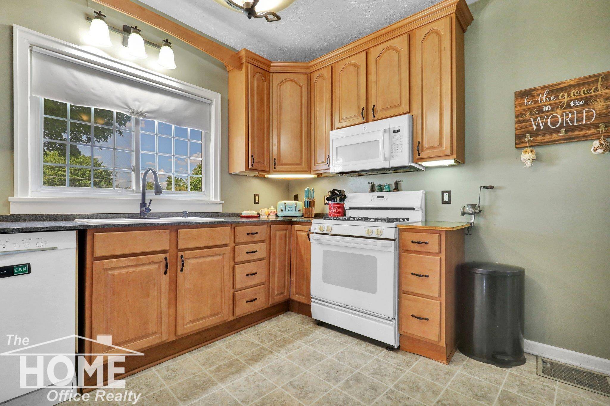 Morrice, MI 48857,102 E Second Street