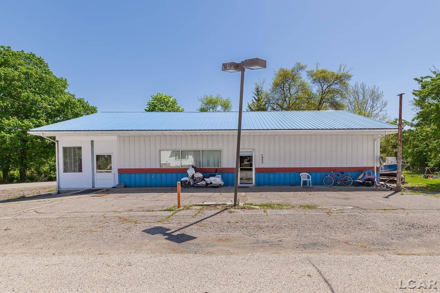 Morenci, MI 49256,7925 Morey Highway