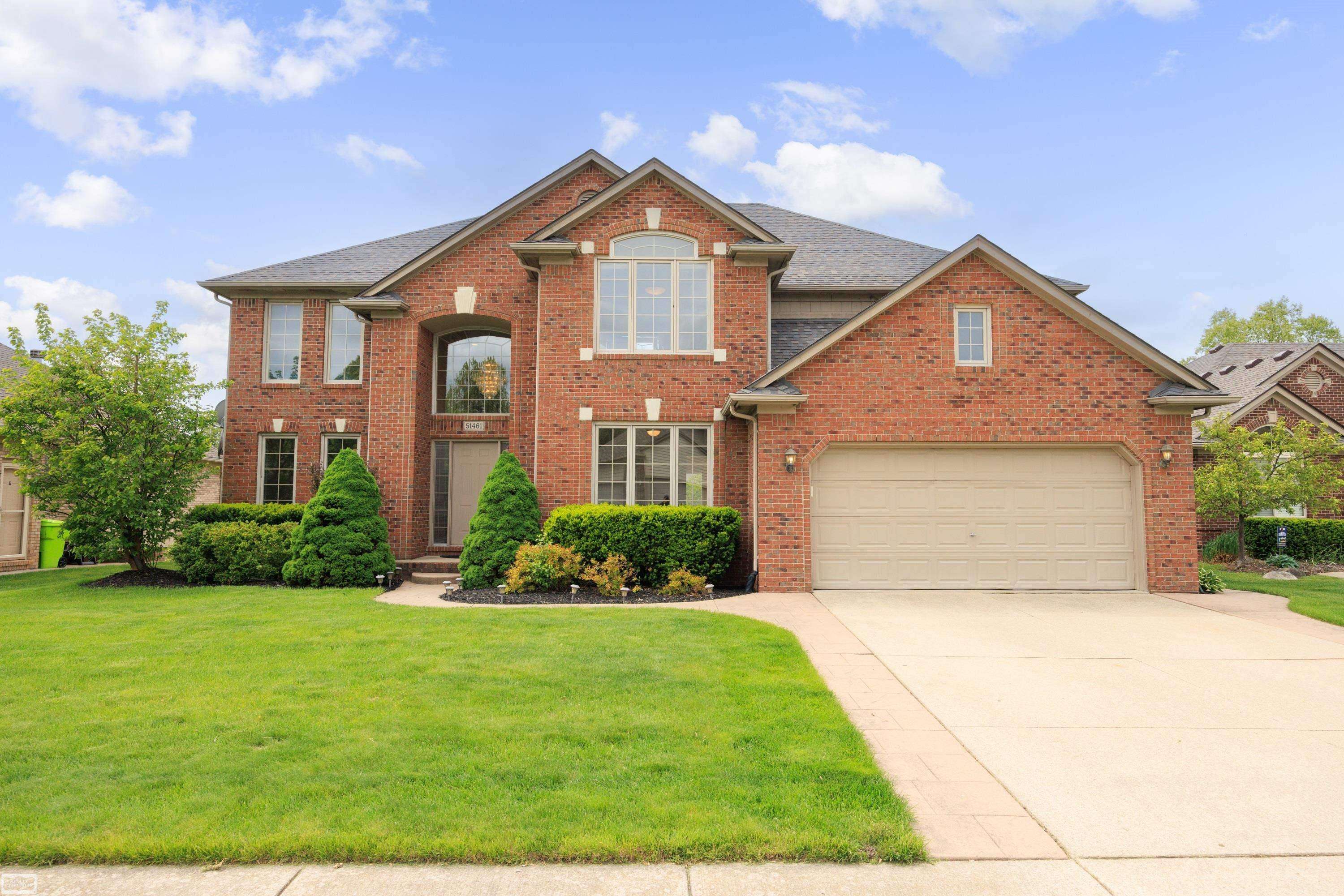 MI 48042,51461 Silver Bell Drive