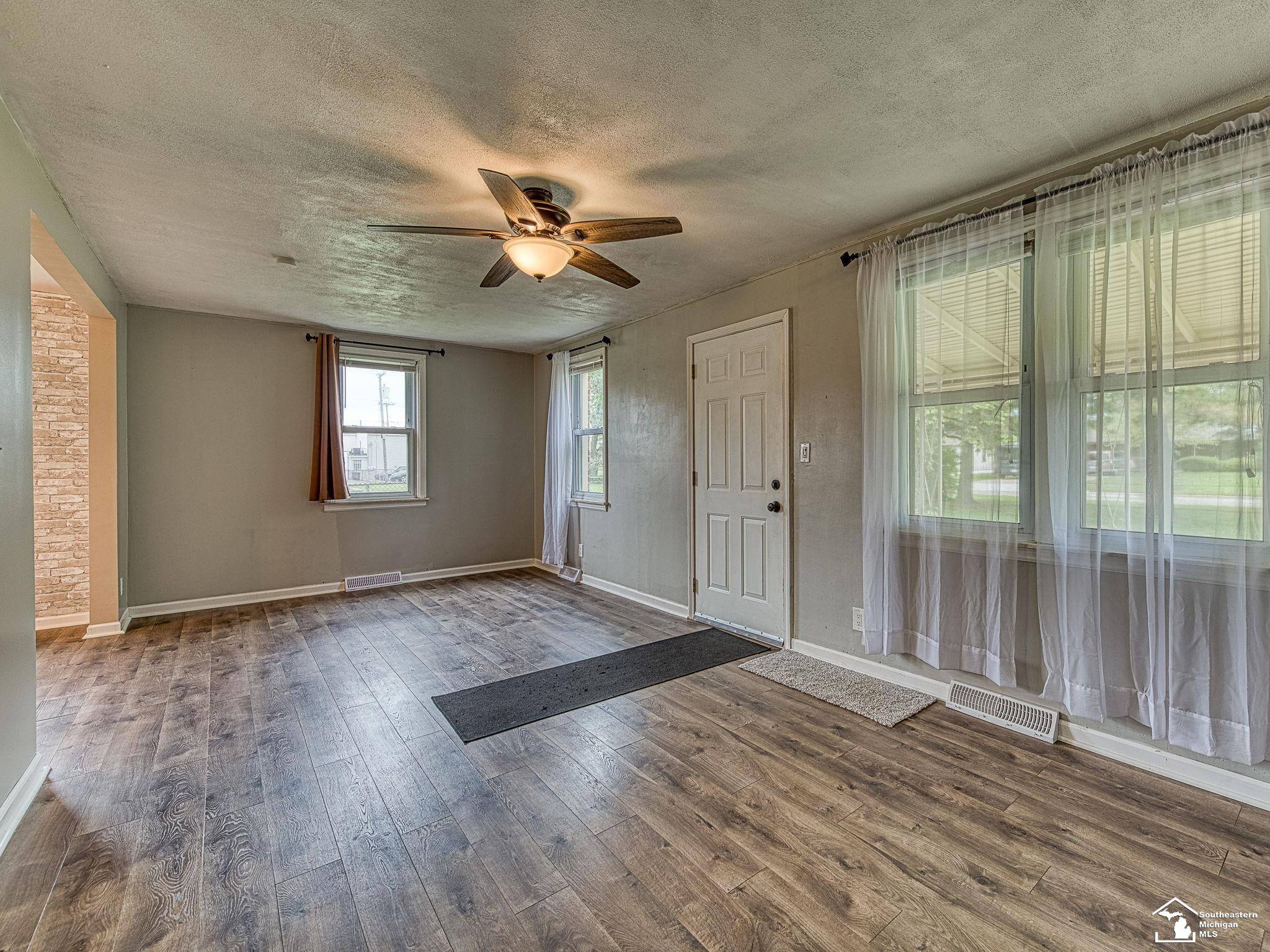 MI 48183,22933 Monterey Drive