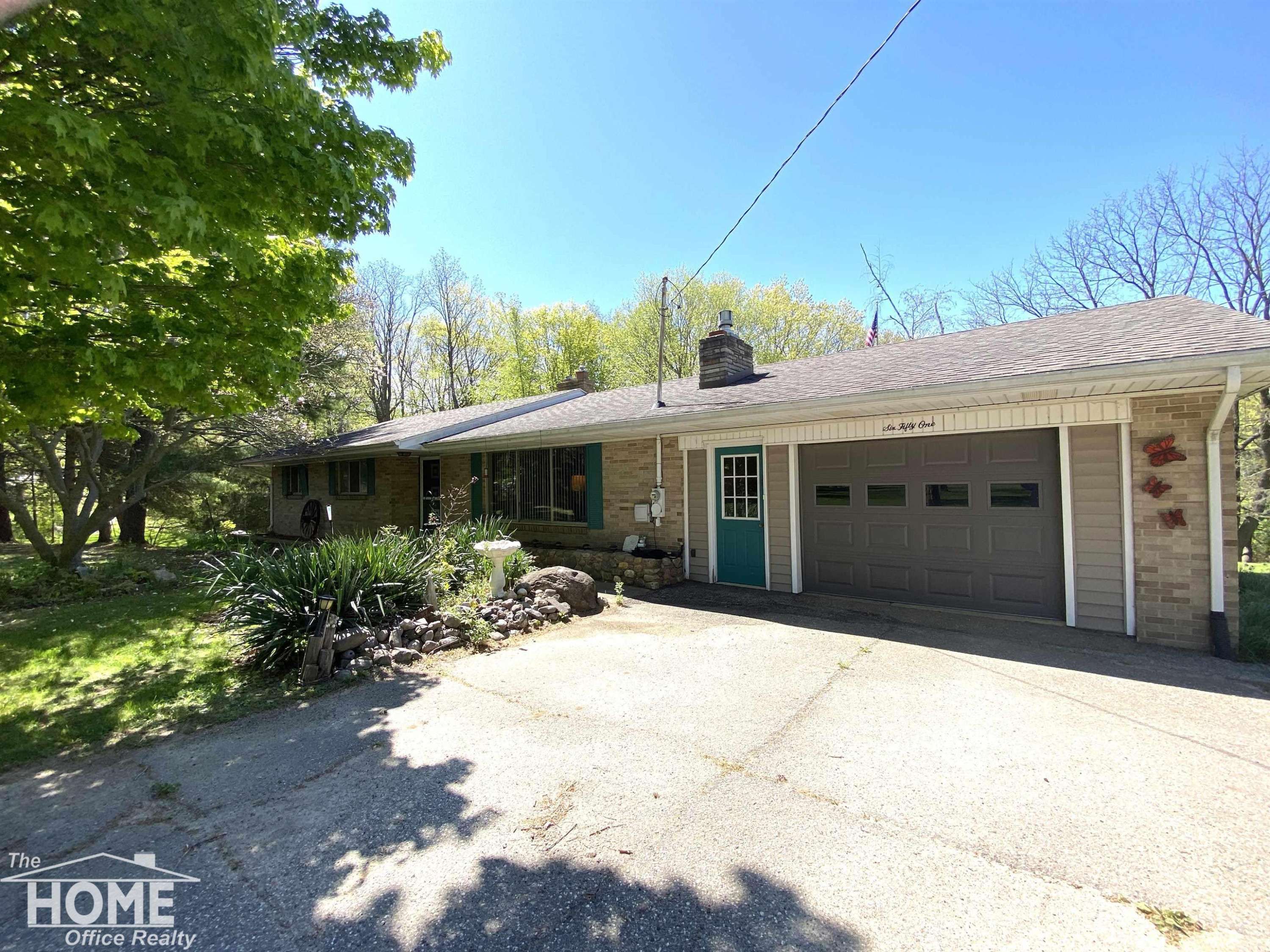 Owosso, MI 48867,651 W Riley Road
