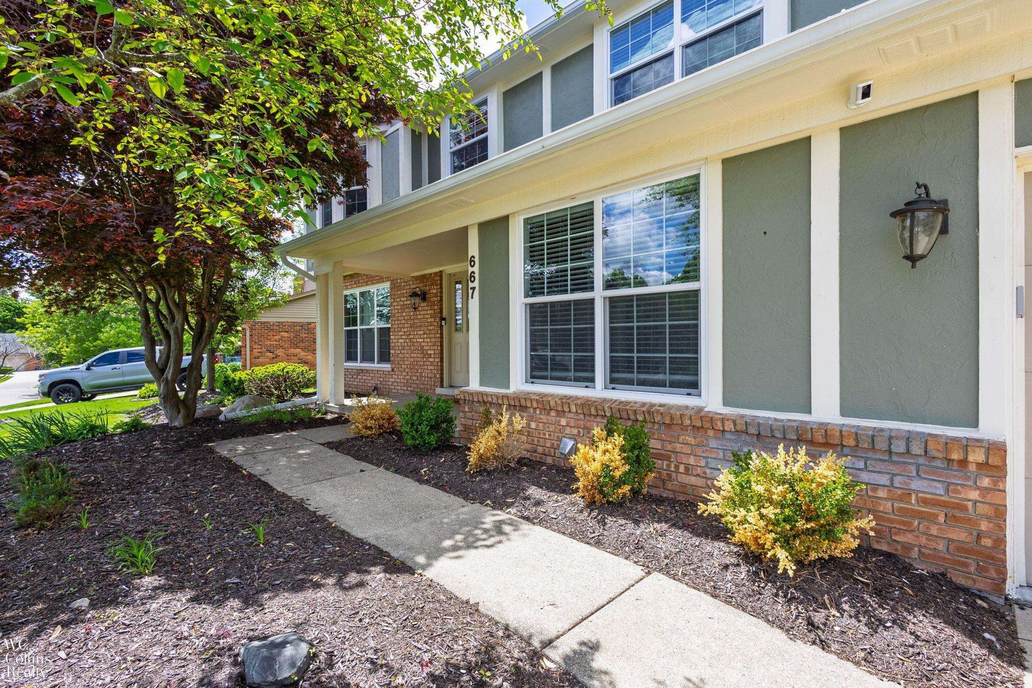 Rochester Hills, MI 48309,667 Heritage Lane