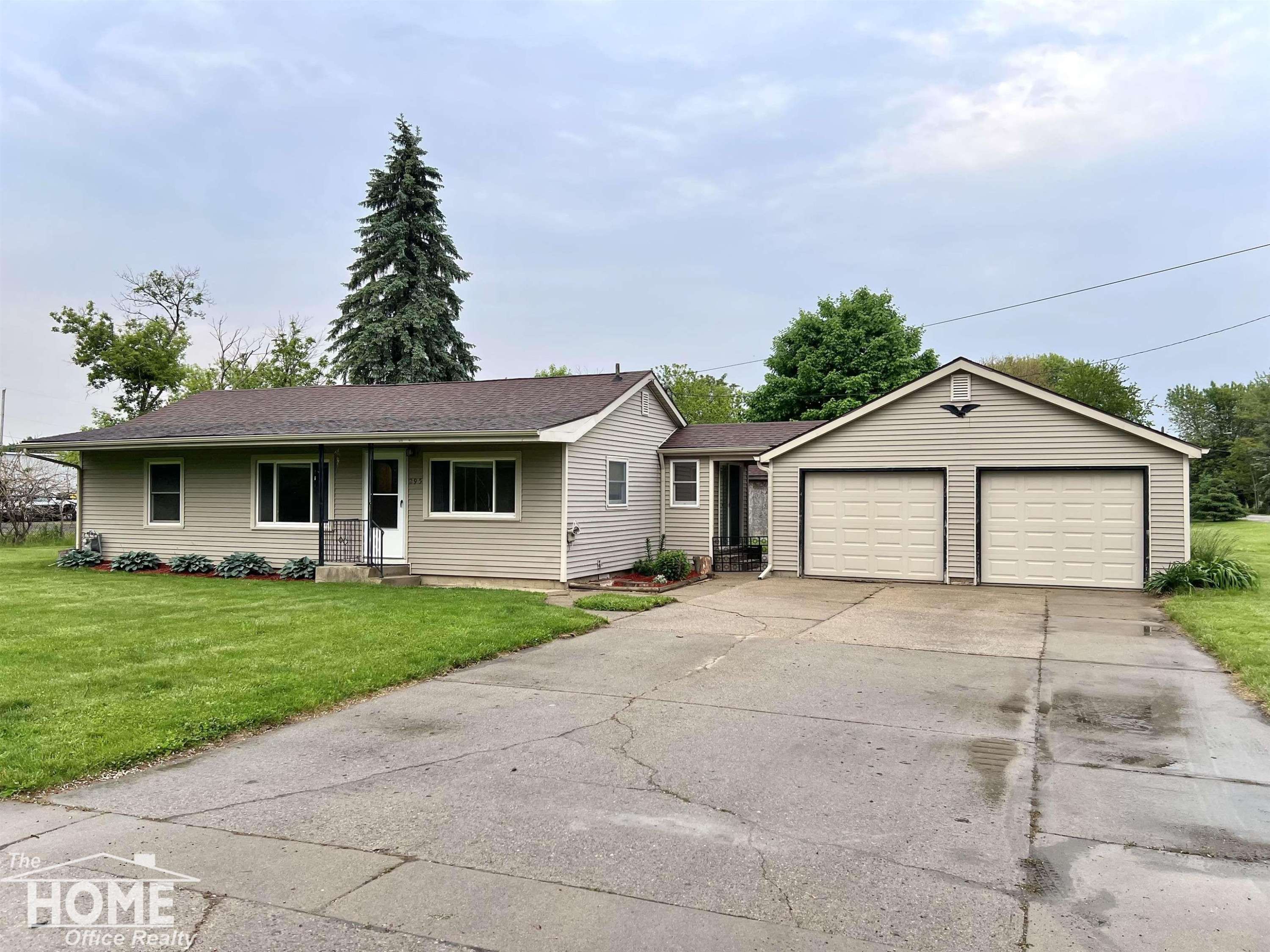 Owosso, MI 48867,295 Rawleigh Avenue