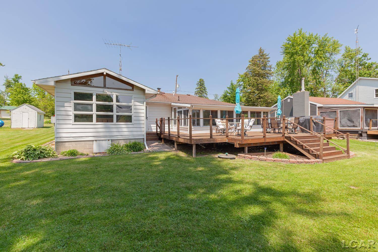 Hudson, MI 49247,13673 Young Road