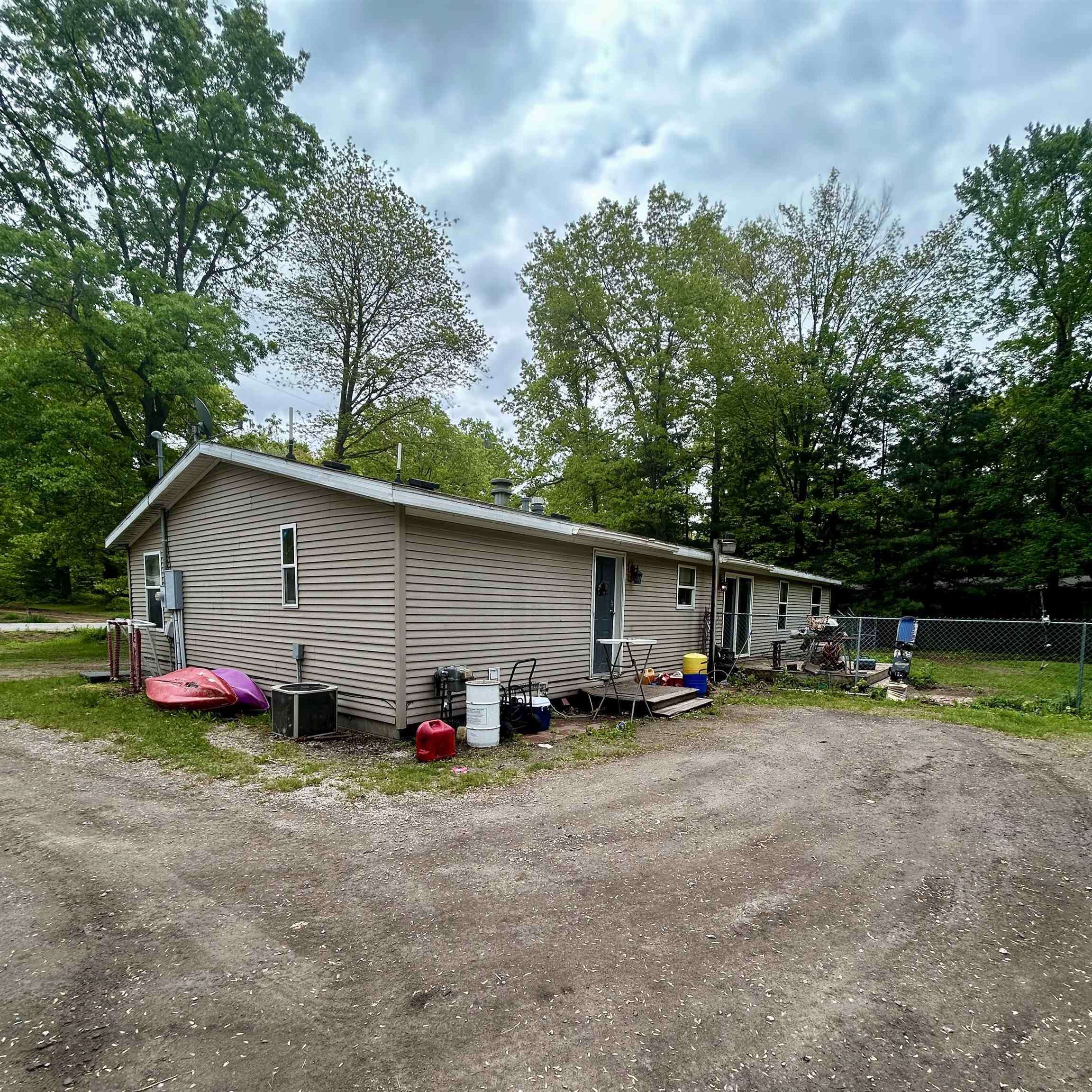 Sanford, MI 48657,4109 N Maplecrest Drive