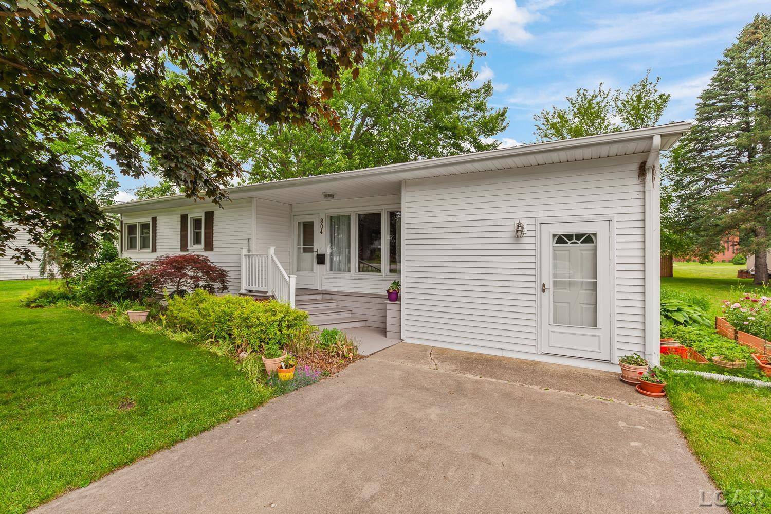 Morenci, MI 49286,804 W Main Street