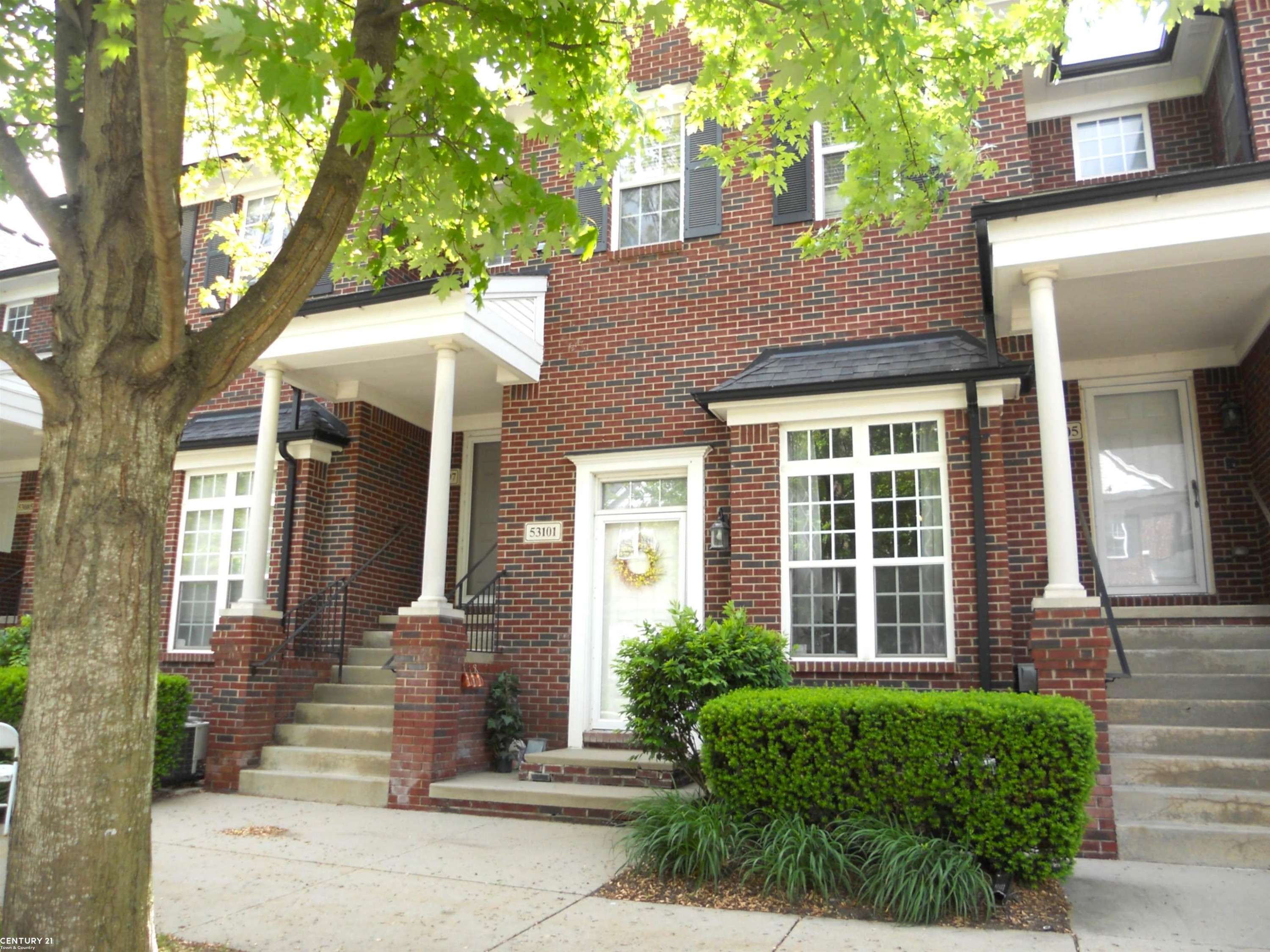 Shelby Twp, MI 48316,53101 PROVIDENCE Drive