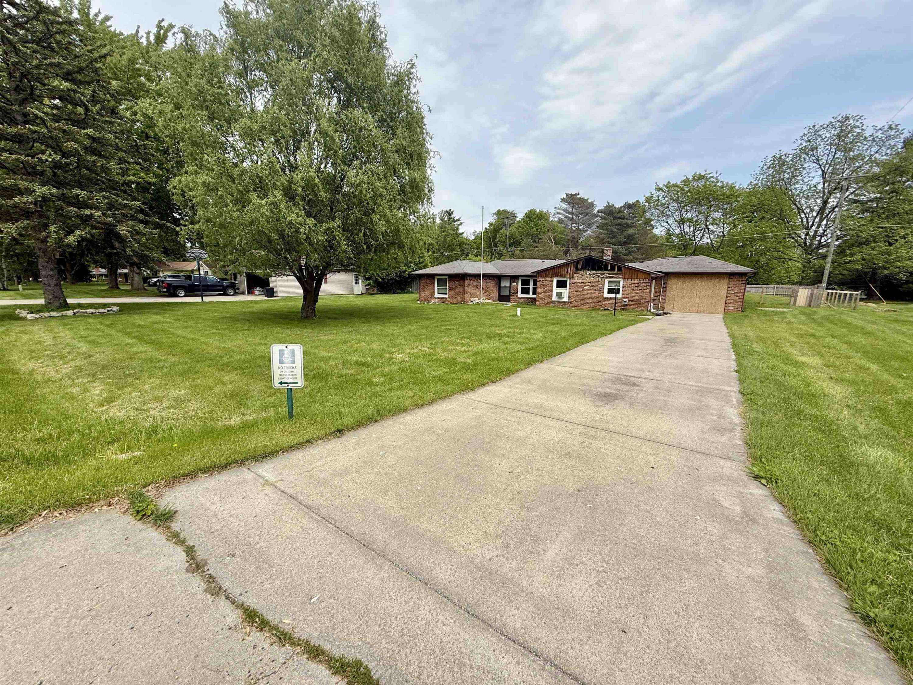Lapeer, MI 48446,42 Sterling Drive