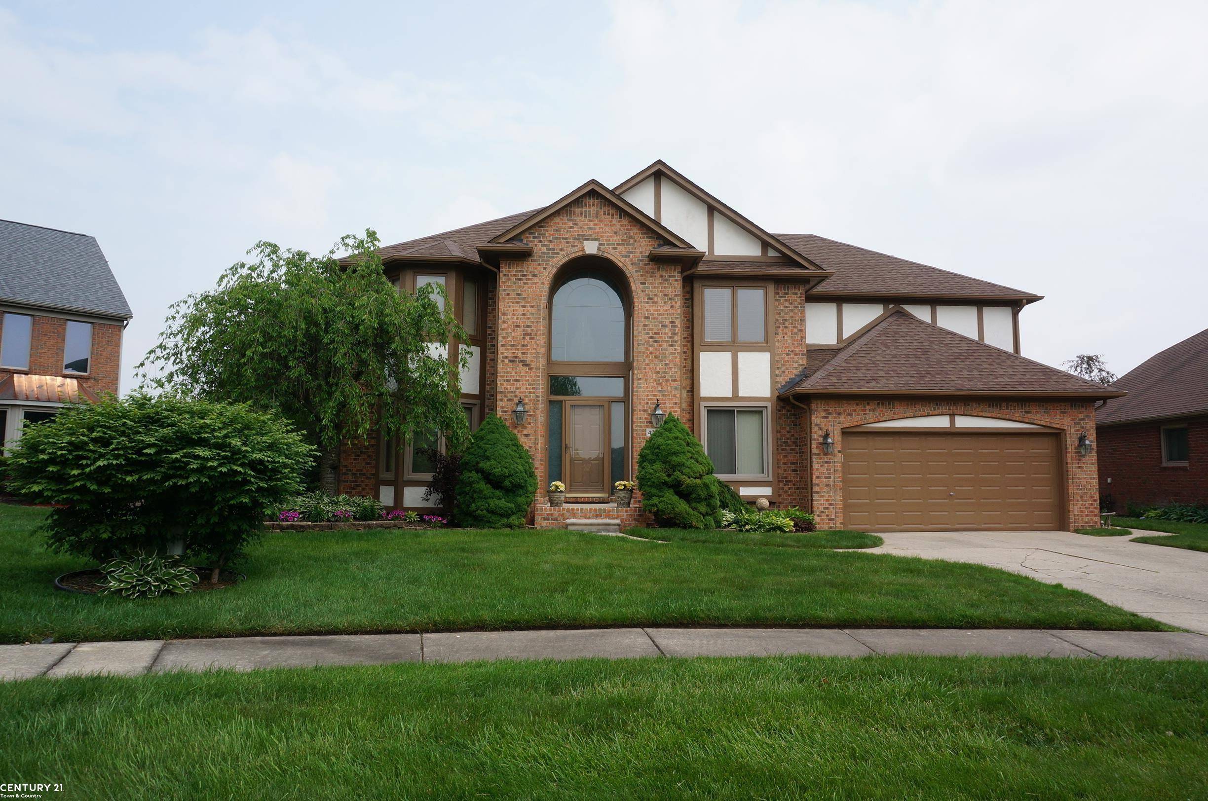 MI 48044,49954 Willowood Drive