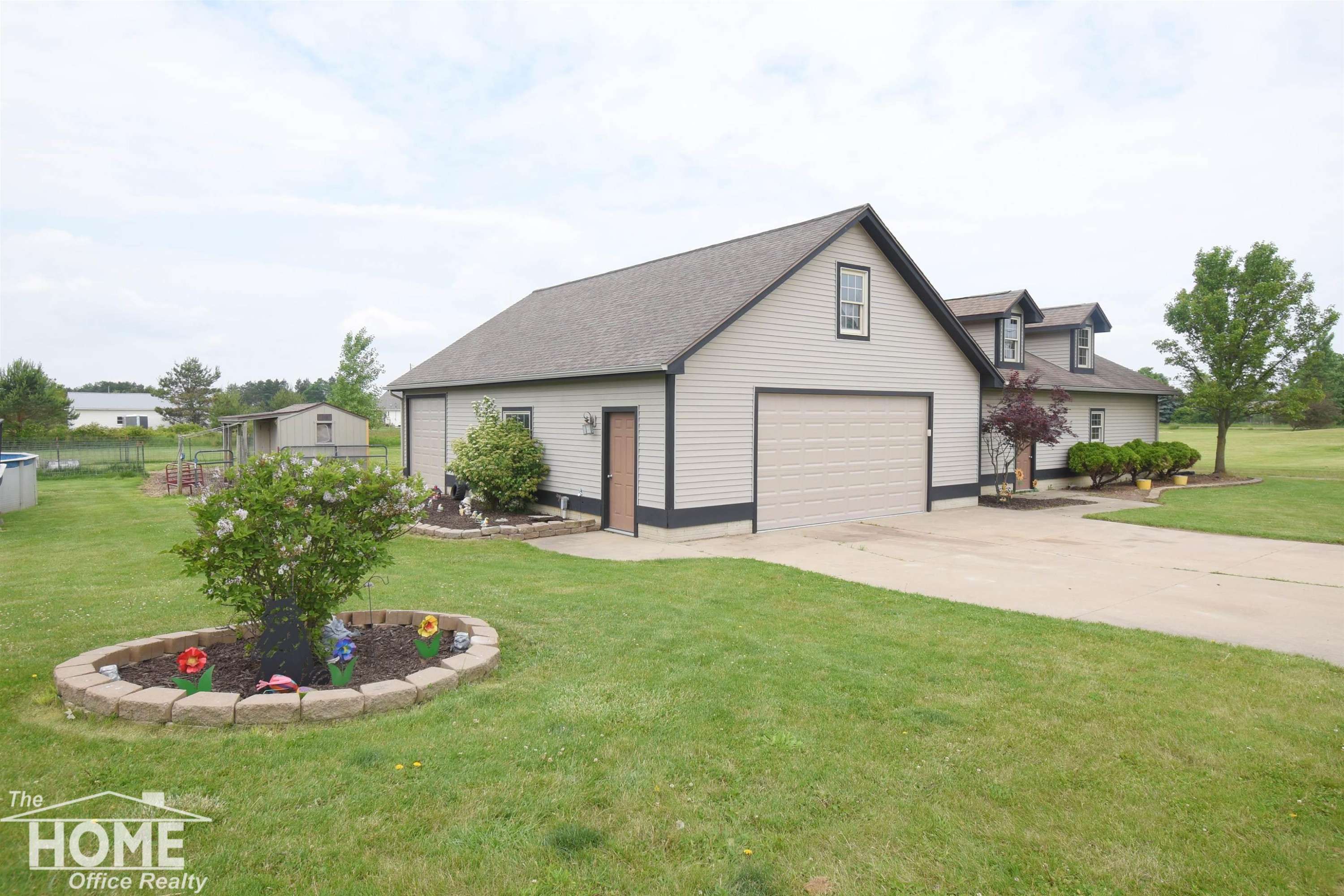 Owosso, MI 48867,2411 Escott Road