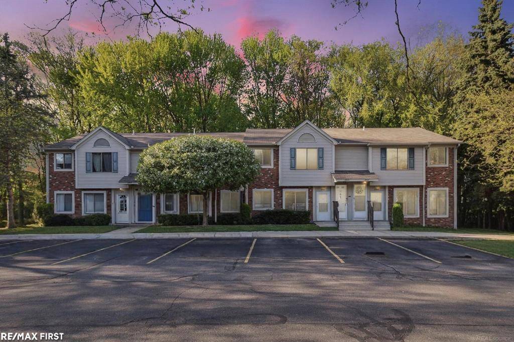MI,27594 Harrison Woods Lane