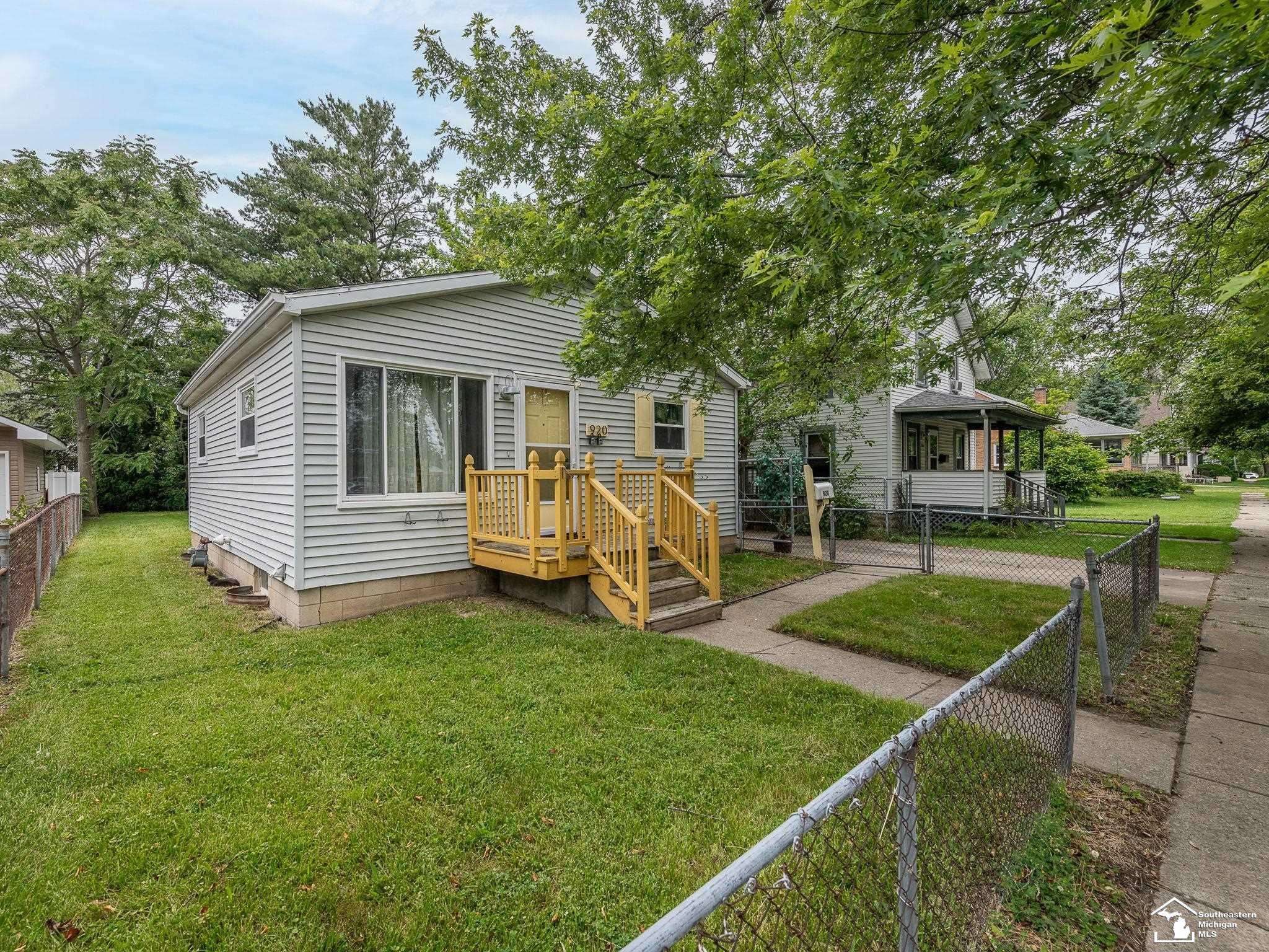 Monroe, MI 48161,920 Smith Street