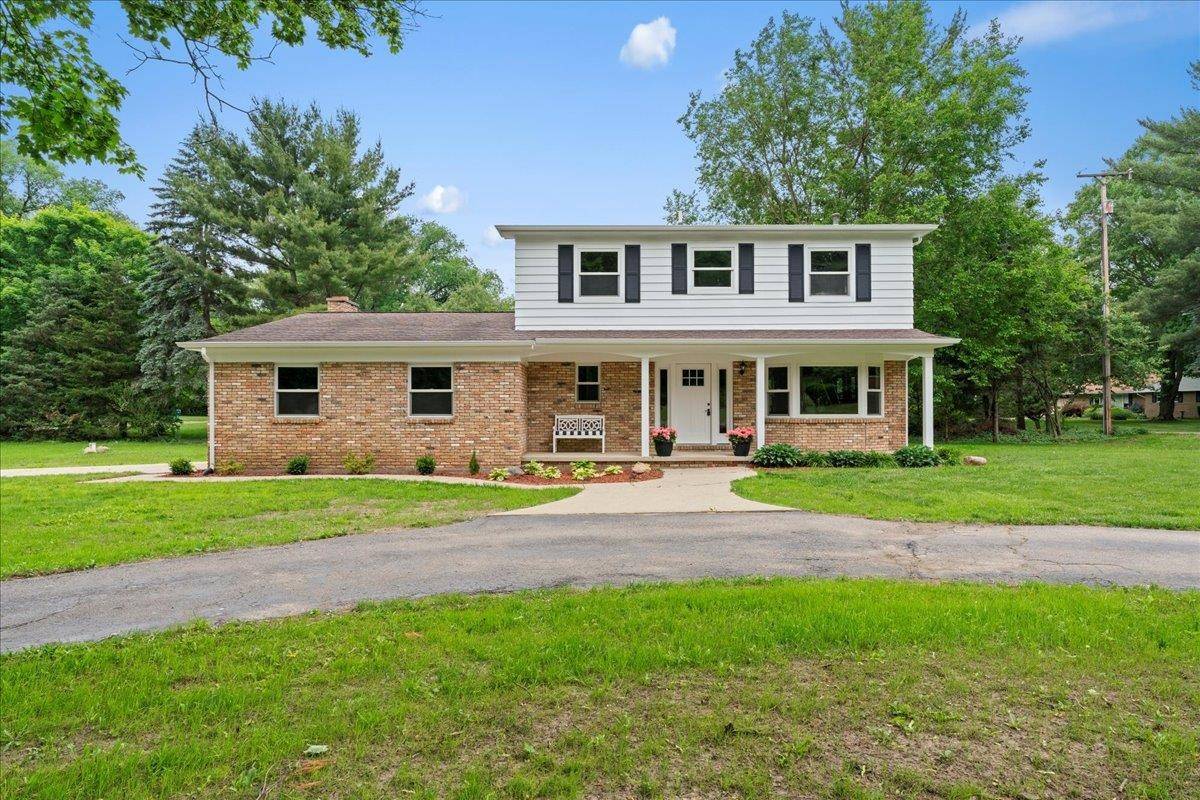 Owosso, MI 48867,795 Riverbend Road