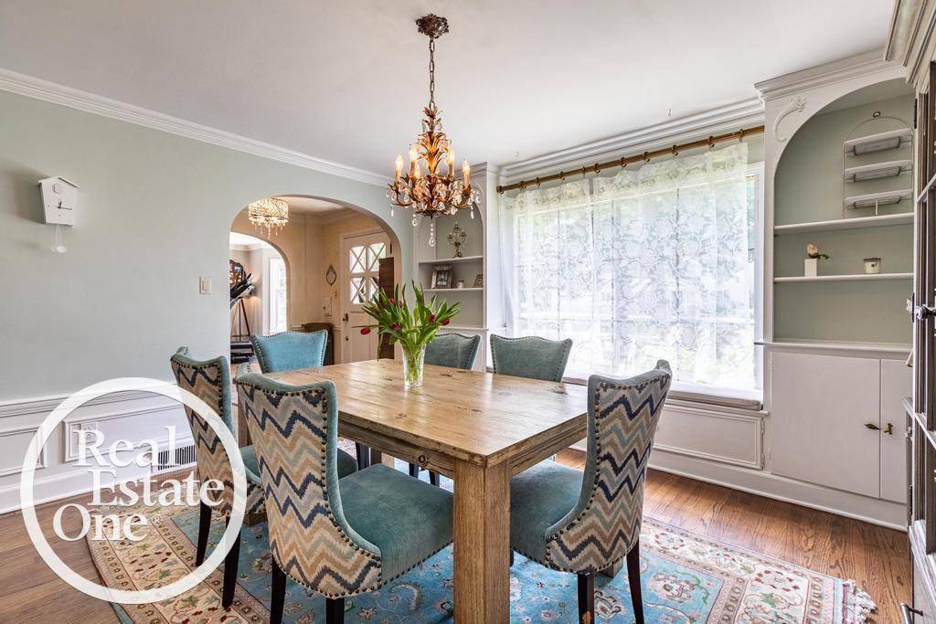Grosse Pointe Farms, MI 48236,348 Touraine Road