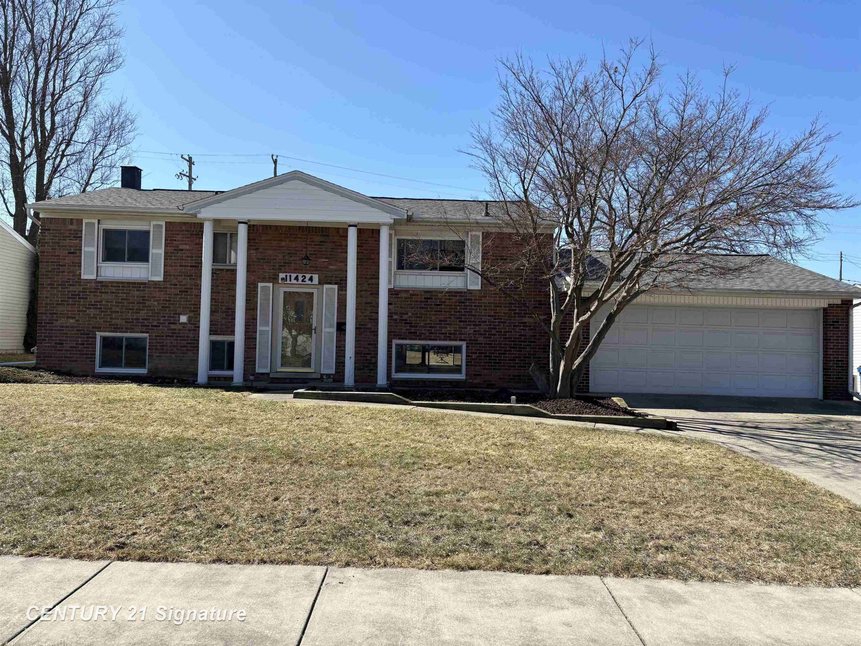 Grand Blanc, MI 48439,11424 Hazel Avenue
