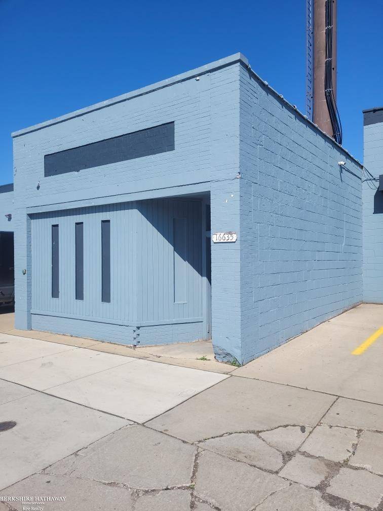 Detroit, MI 48224,16635 Harper Avenue