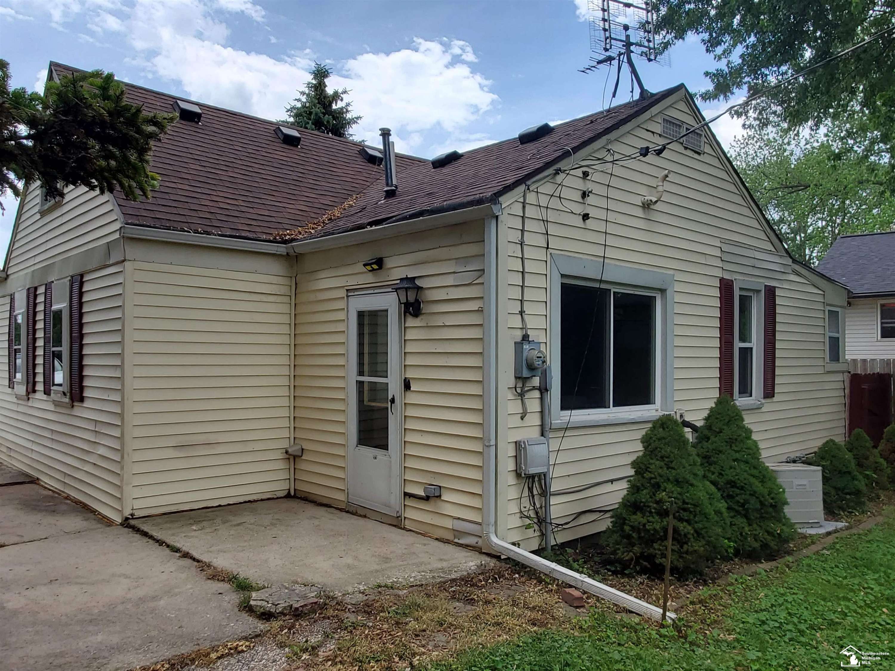 Monroe, MI 48162,3205 3rd Street