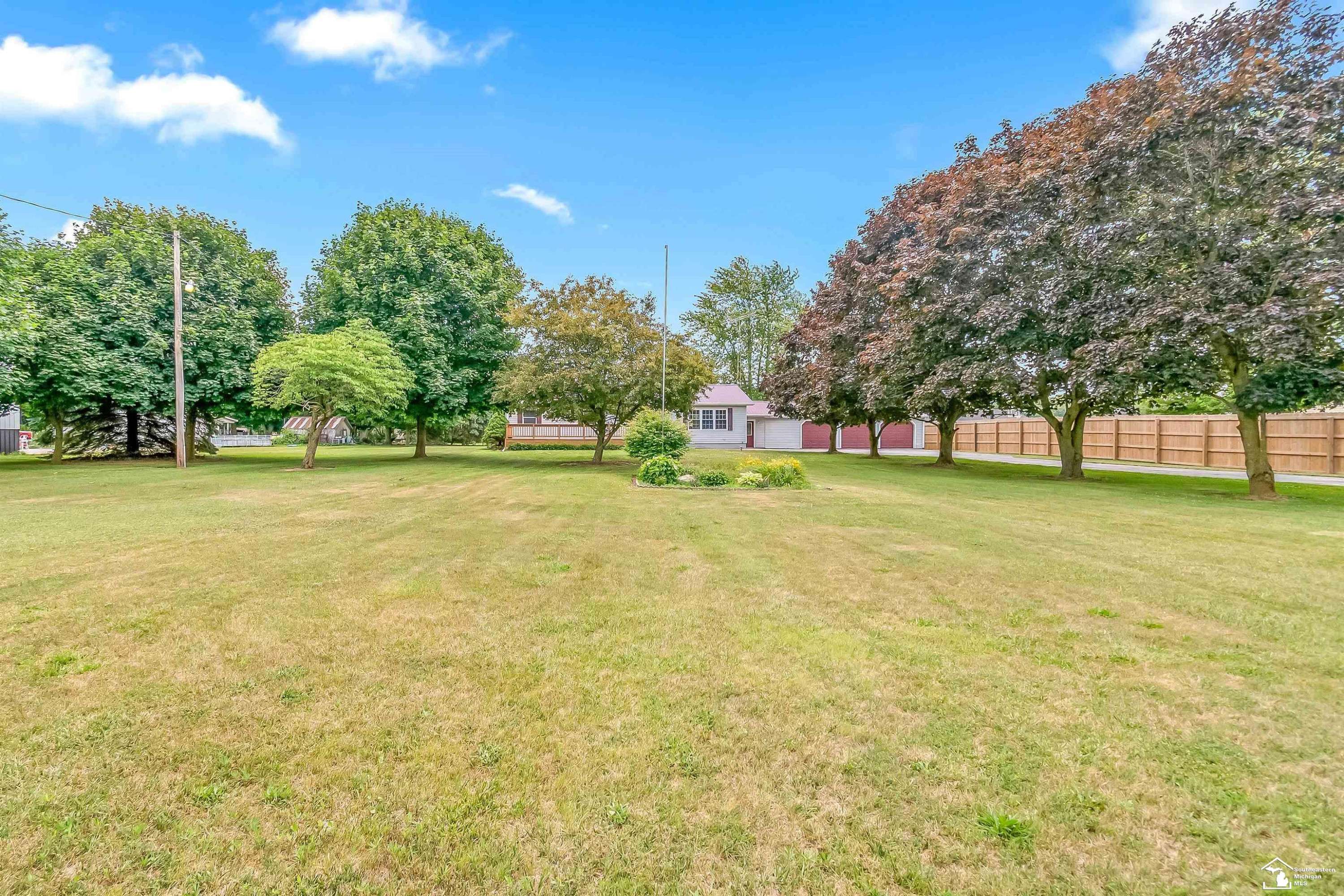 Hillsdale, MI 49242,10031 frontier Road