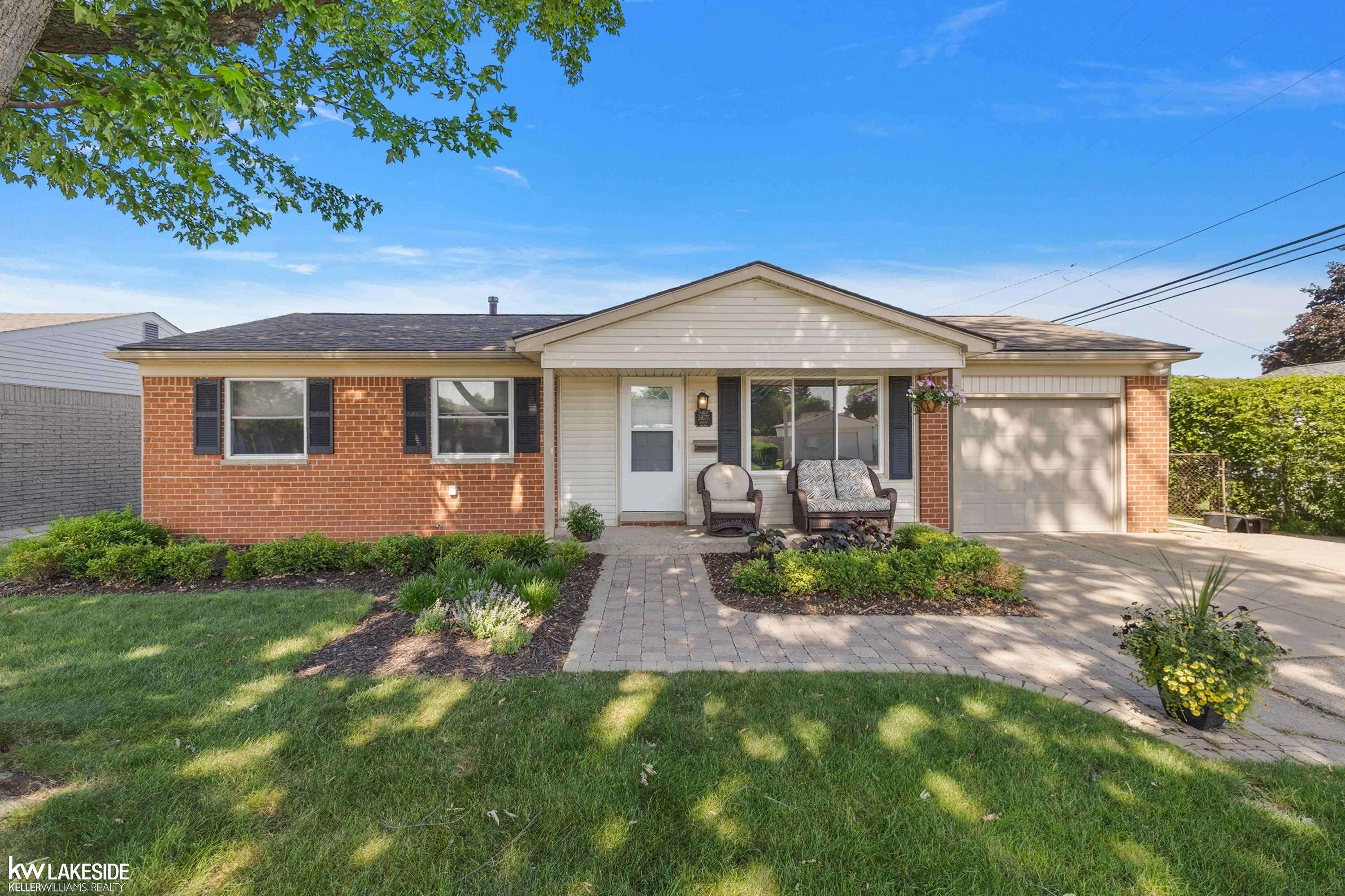 Sterling Heights, MI 48313,39177 Roslyn Drive