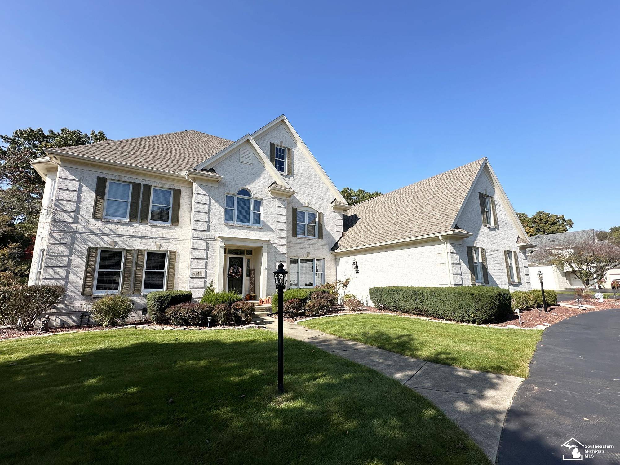 Lambertville, MI 48144,6947 MEADOWVIEW Drive