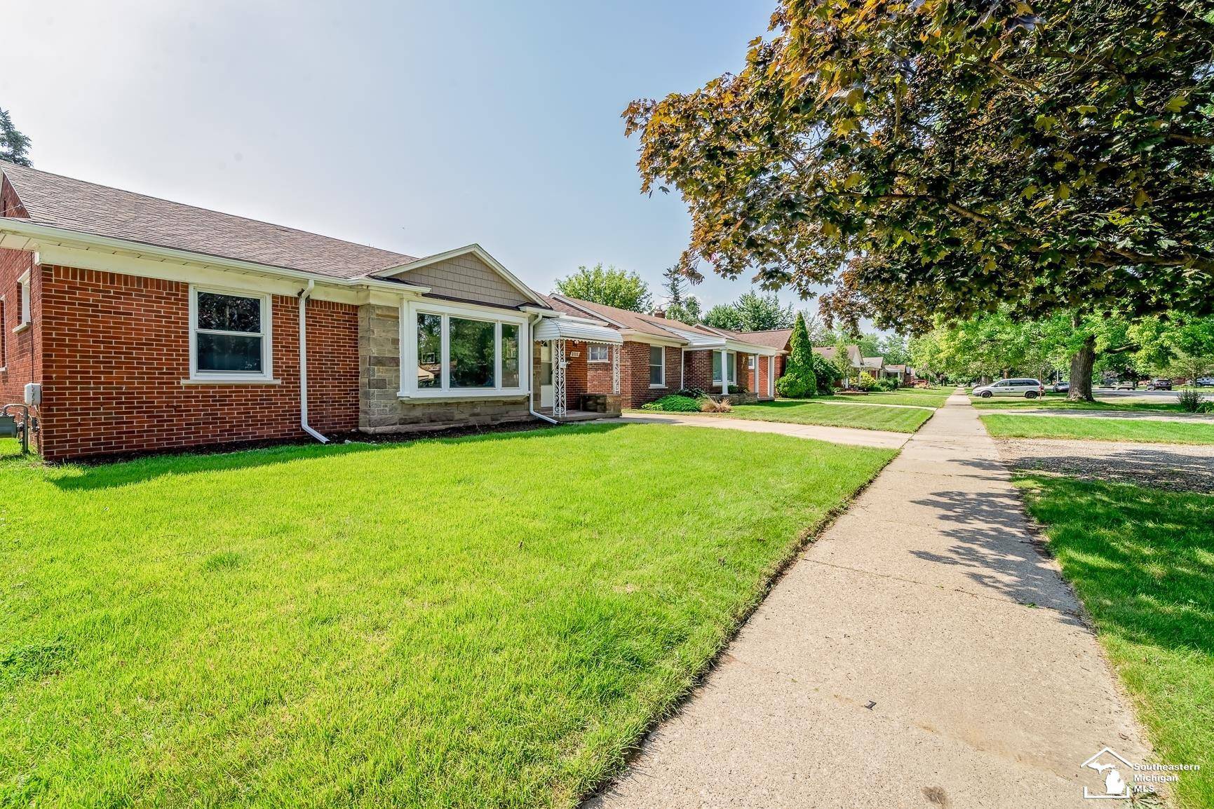 Allen Park, MI 48101,9309 Allen Road