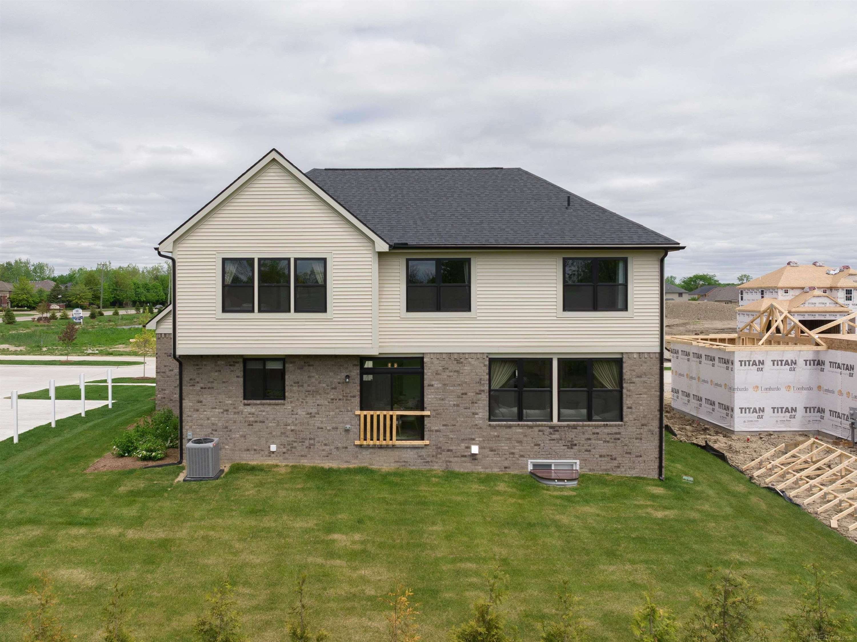 Macomb, MI 48042,17189 Stallman Drive