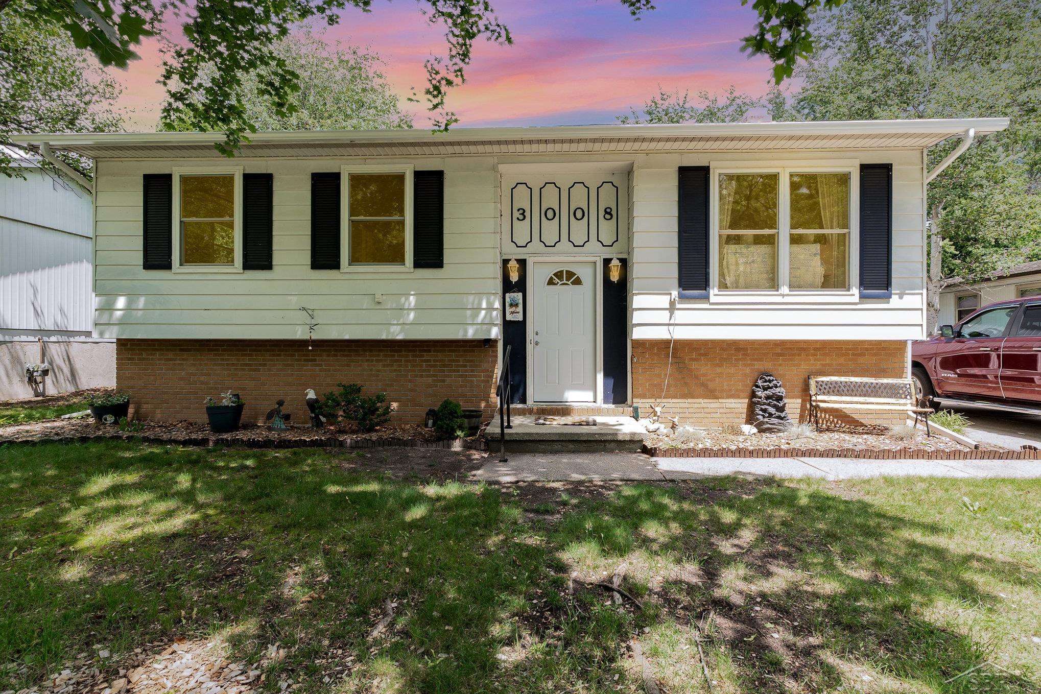 Midland, MI 48640,3008 Spruce Street