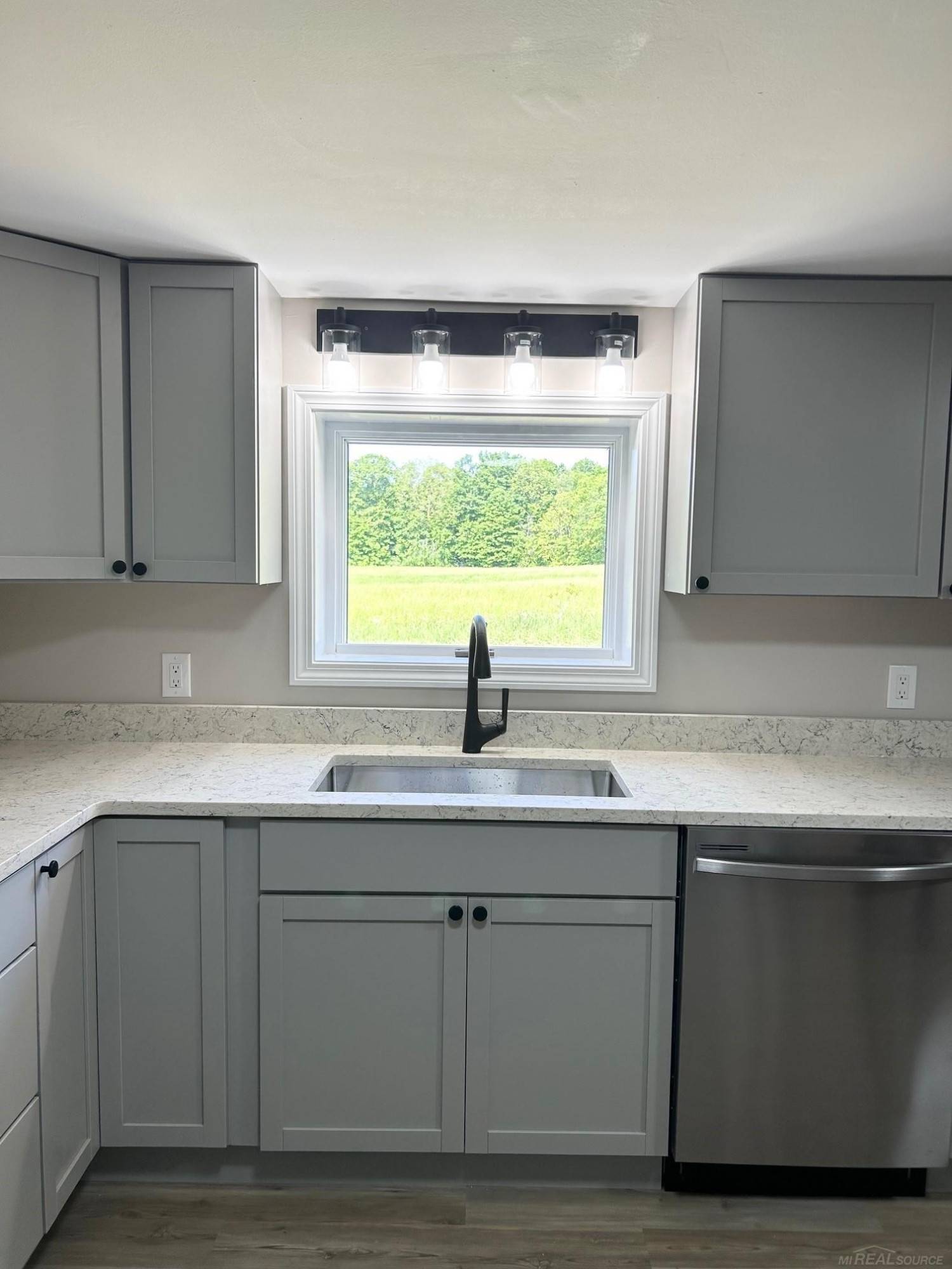 Fowlerville, MI 48836,2316 N Cedar Road