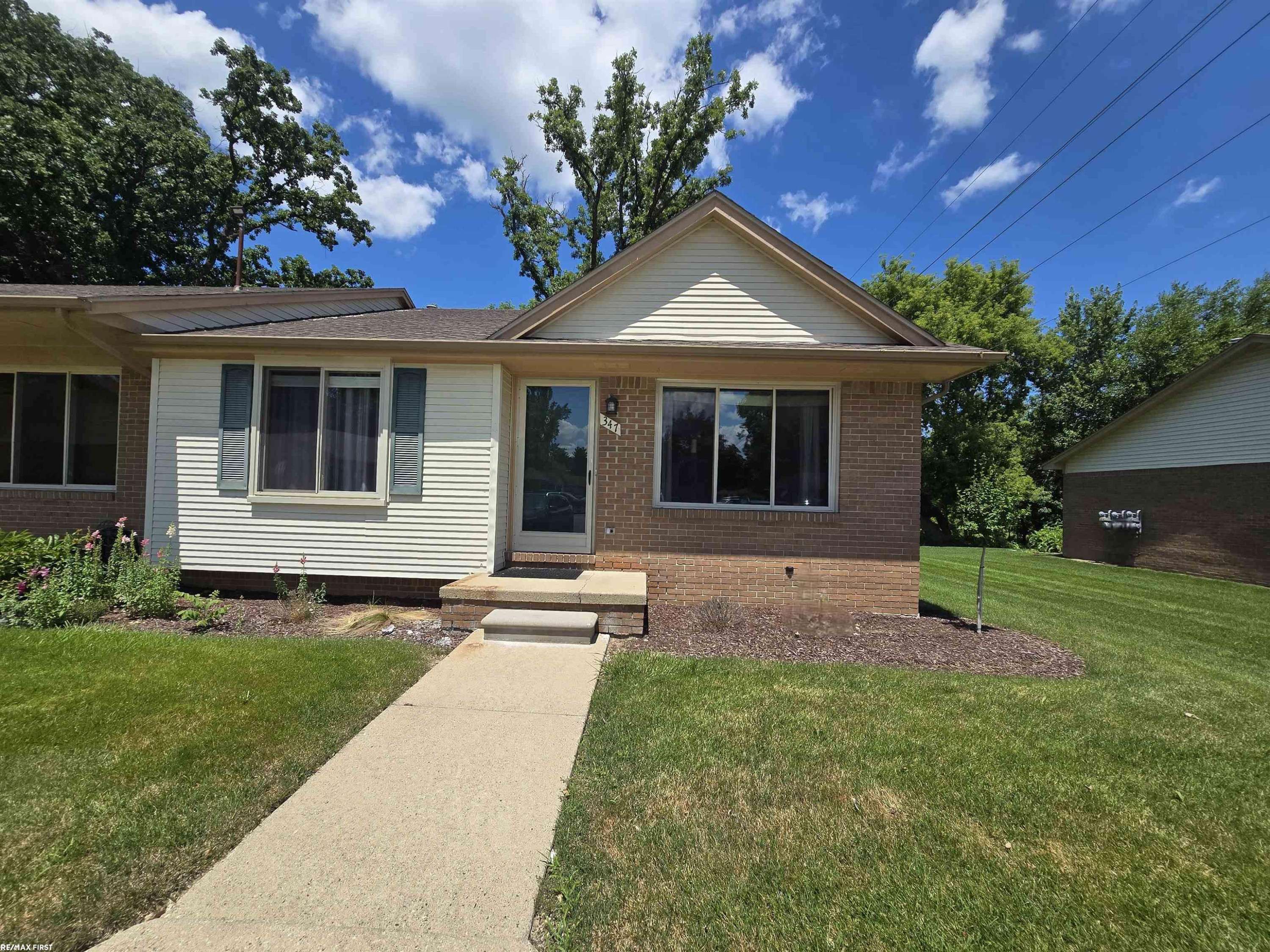 MI 48065,347 Fairgrove Street