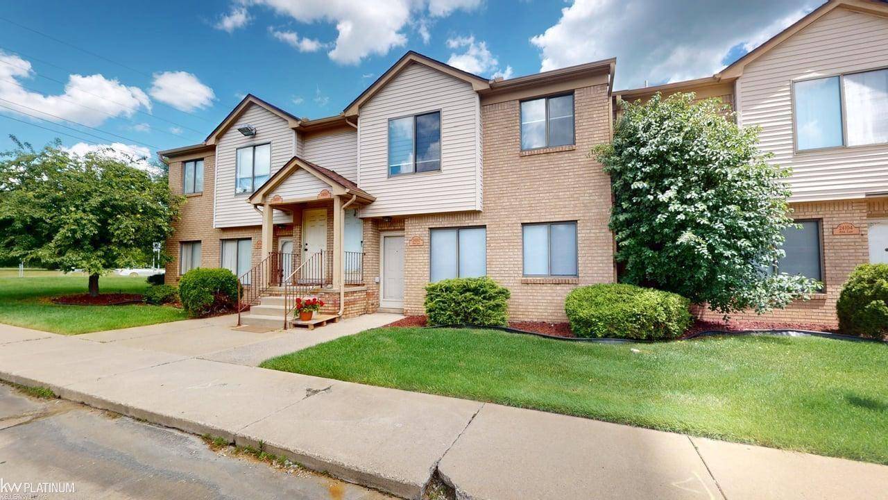 Clinton Twp, MI 48060,24102 Avon Lane