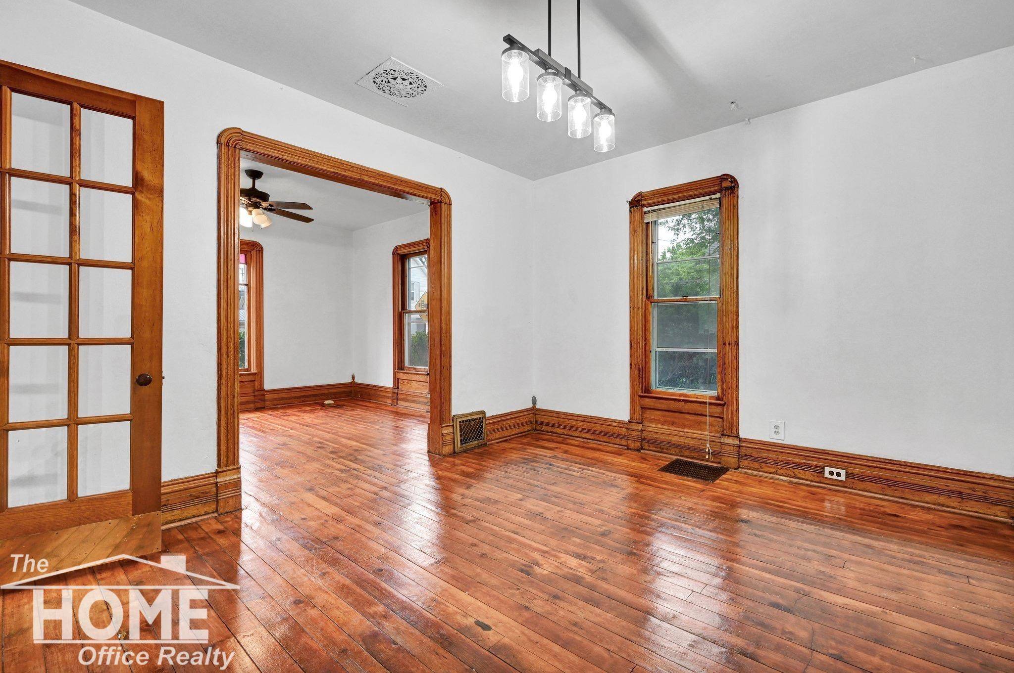 Owosso, MI 48867,1114 Lynn Street