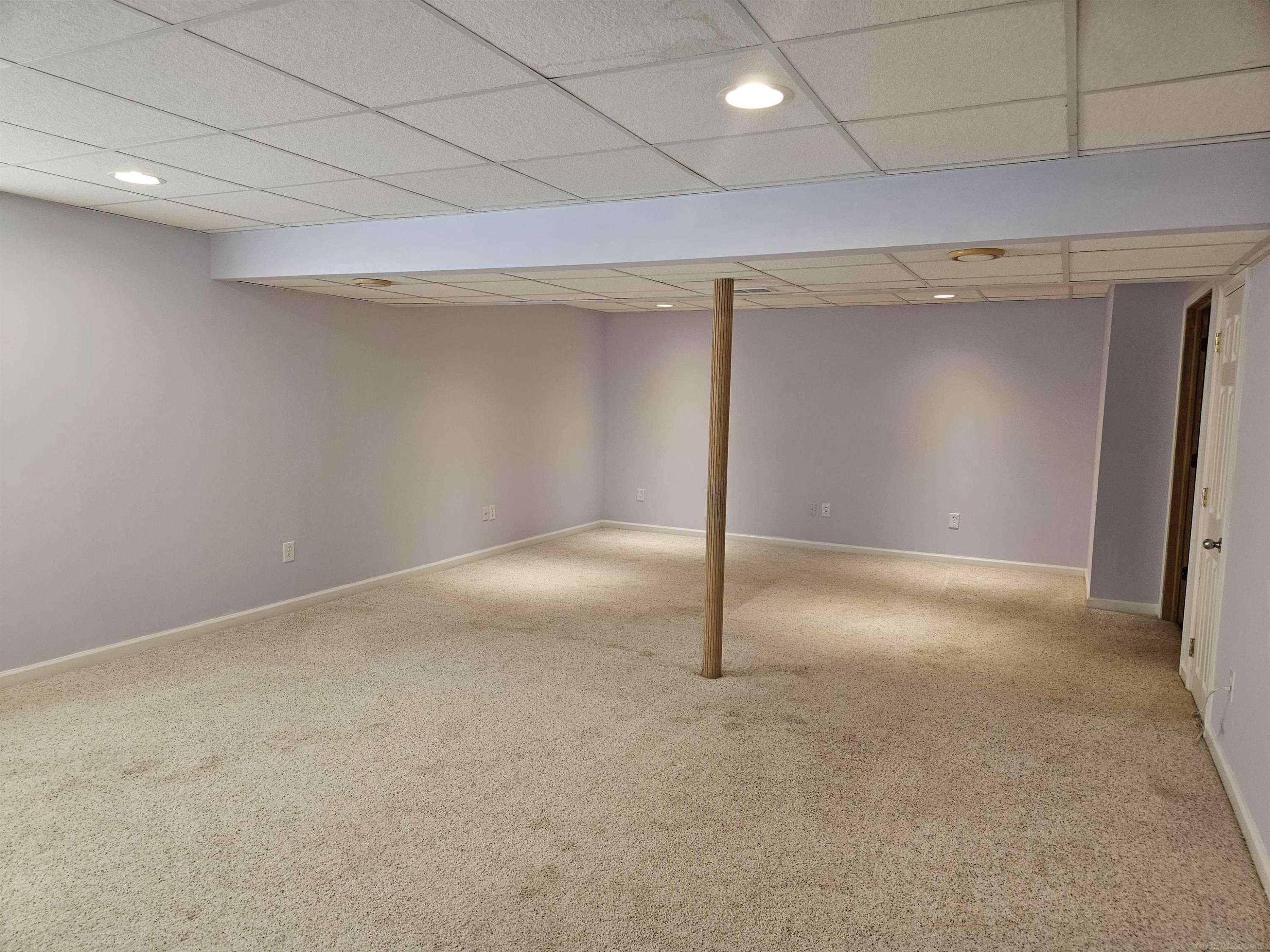 Lake Orion, MI 48362,948 Mcclellan Street