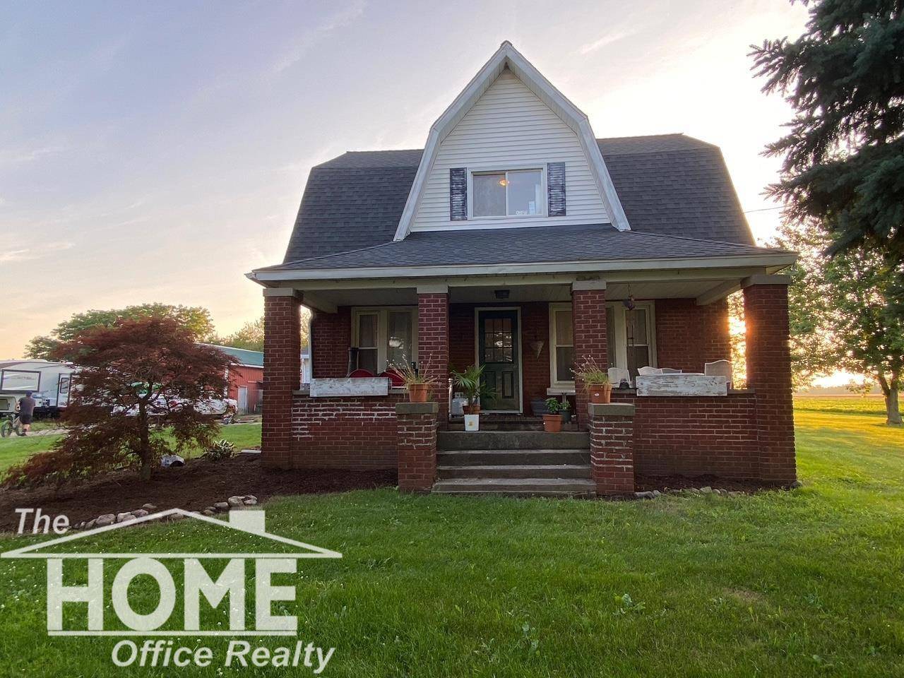 Owosso, MI 48867,5995 N State Road